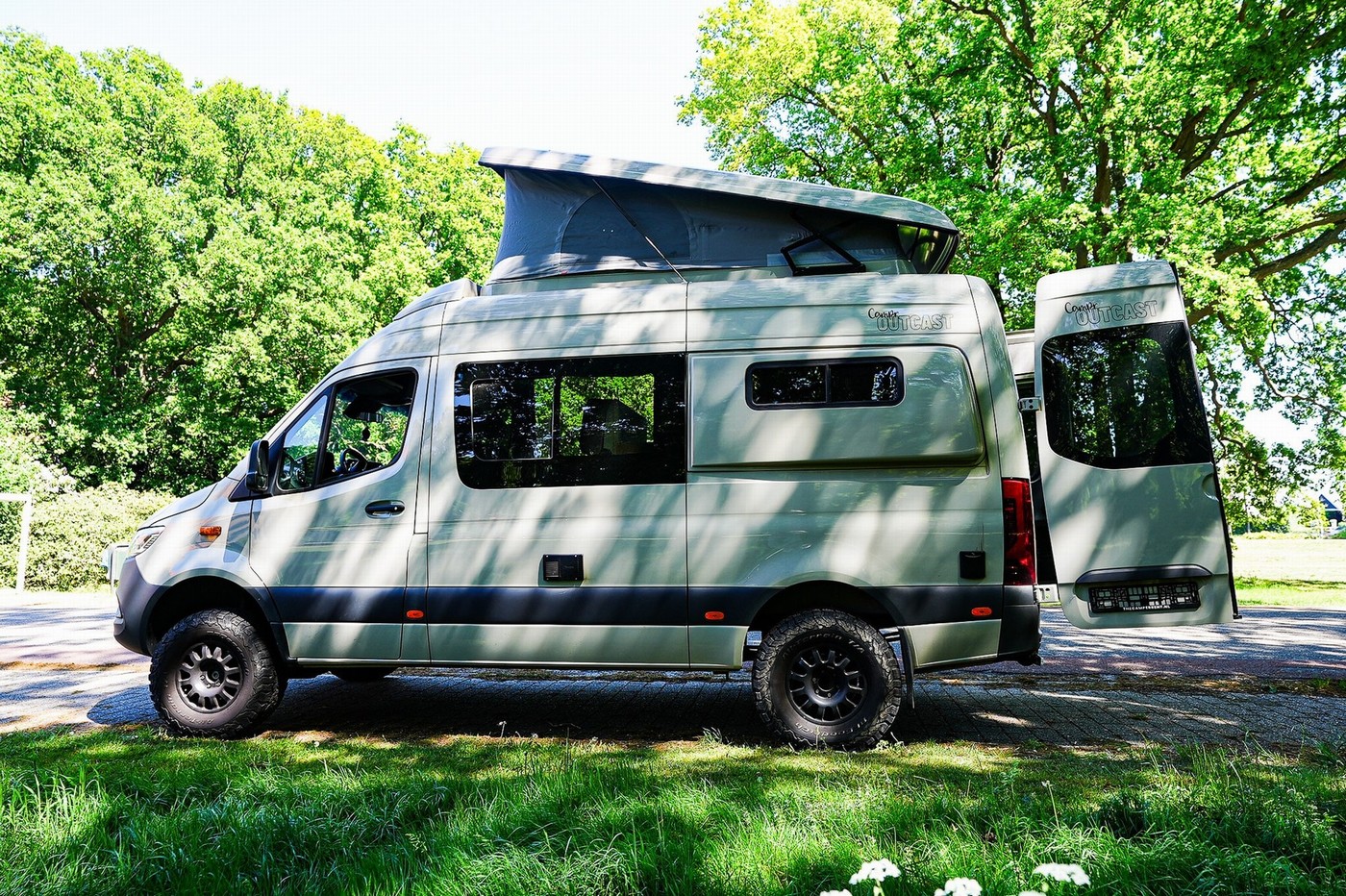 MERCEDES SPRINTER 4x4 verwacht