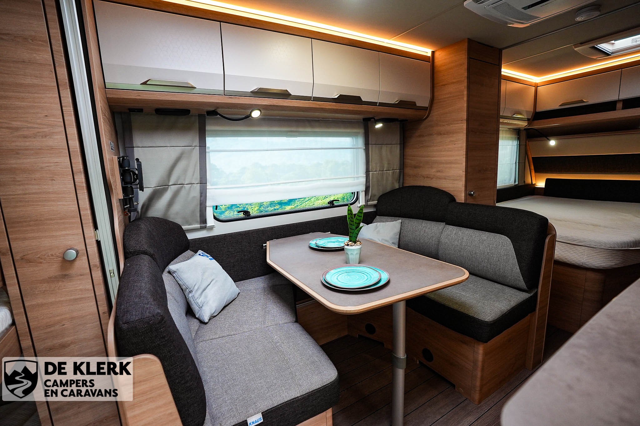 KNAUS SUDWIND 550 FSK 60 Years Campo