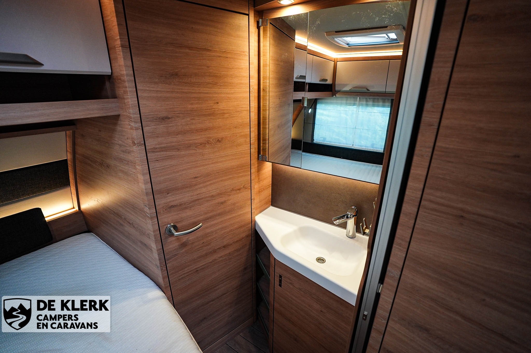 KNAUS SUDWIND 550 FSK 60 Years Campo