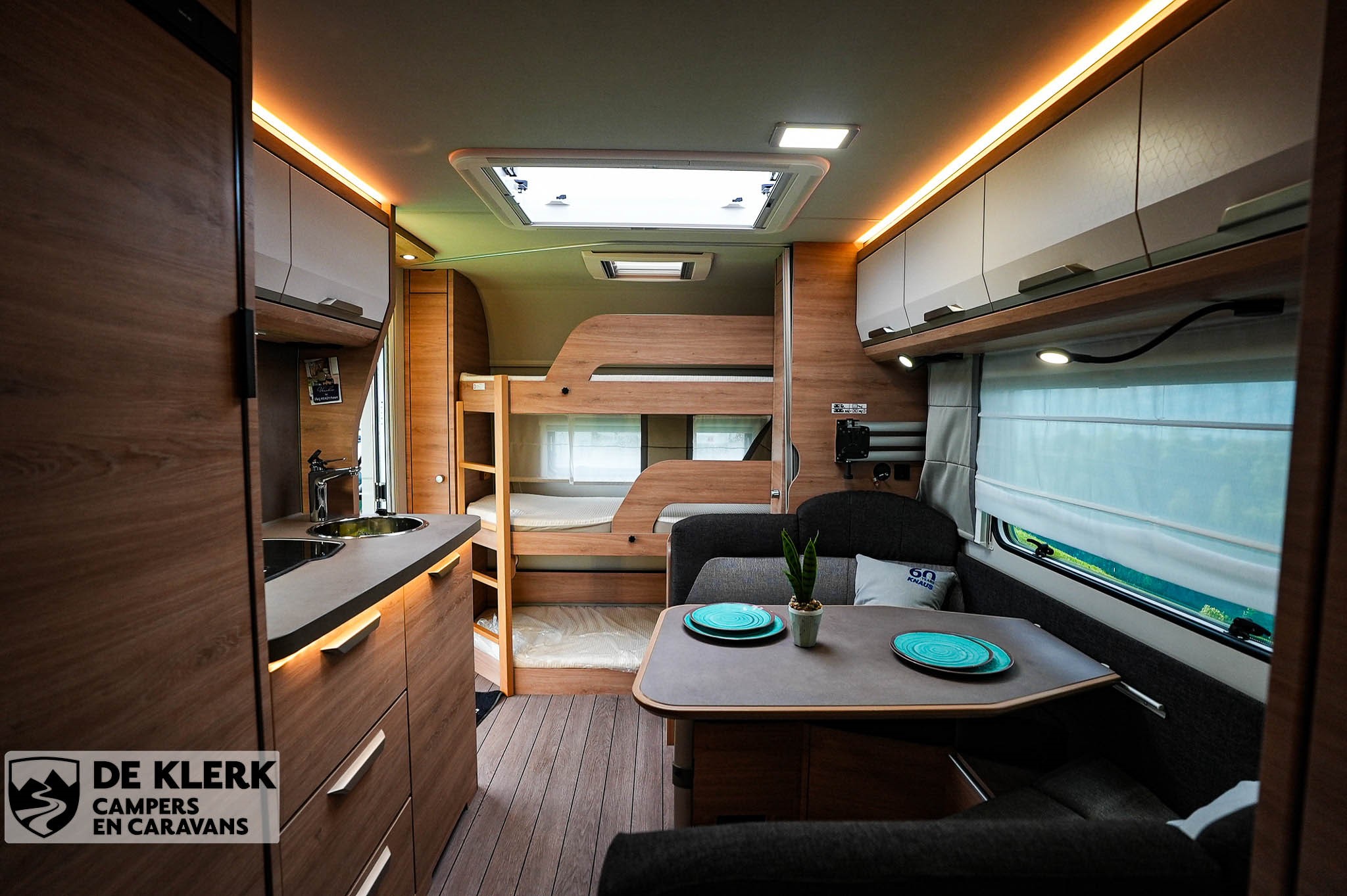 KNAUS SUDWIND 550 FSK 60 Years Campo