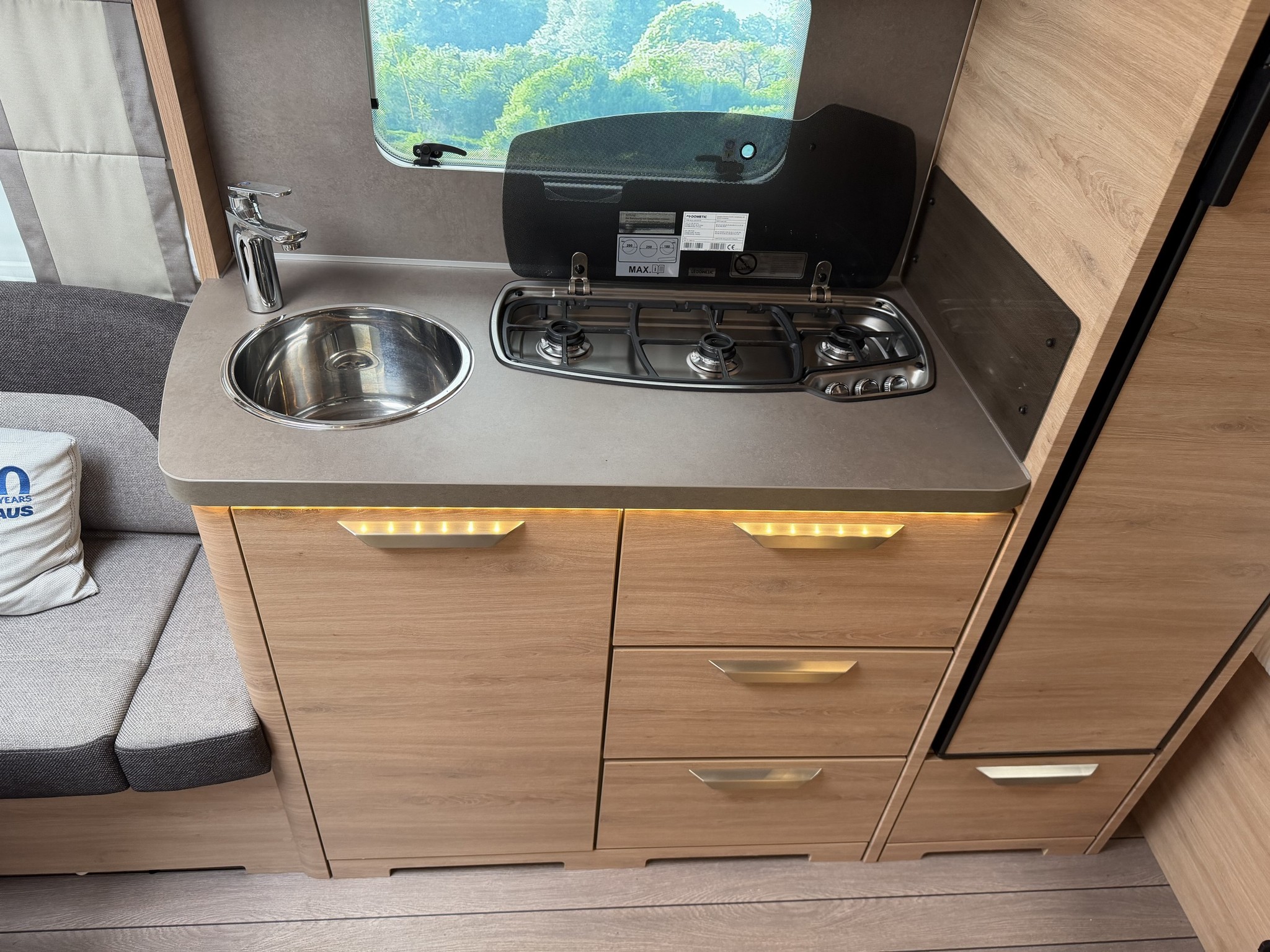 KNAUS SUDWIND 500 FU 60 YEARS Gas ui