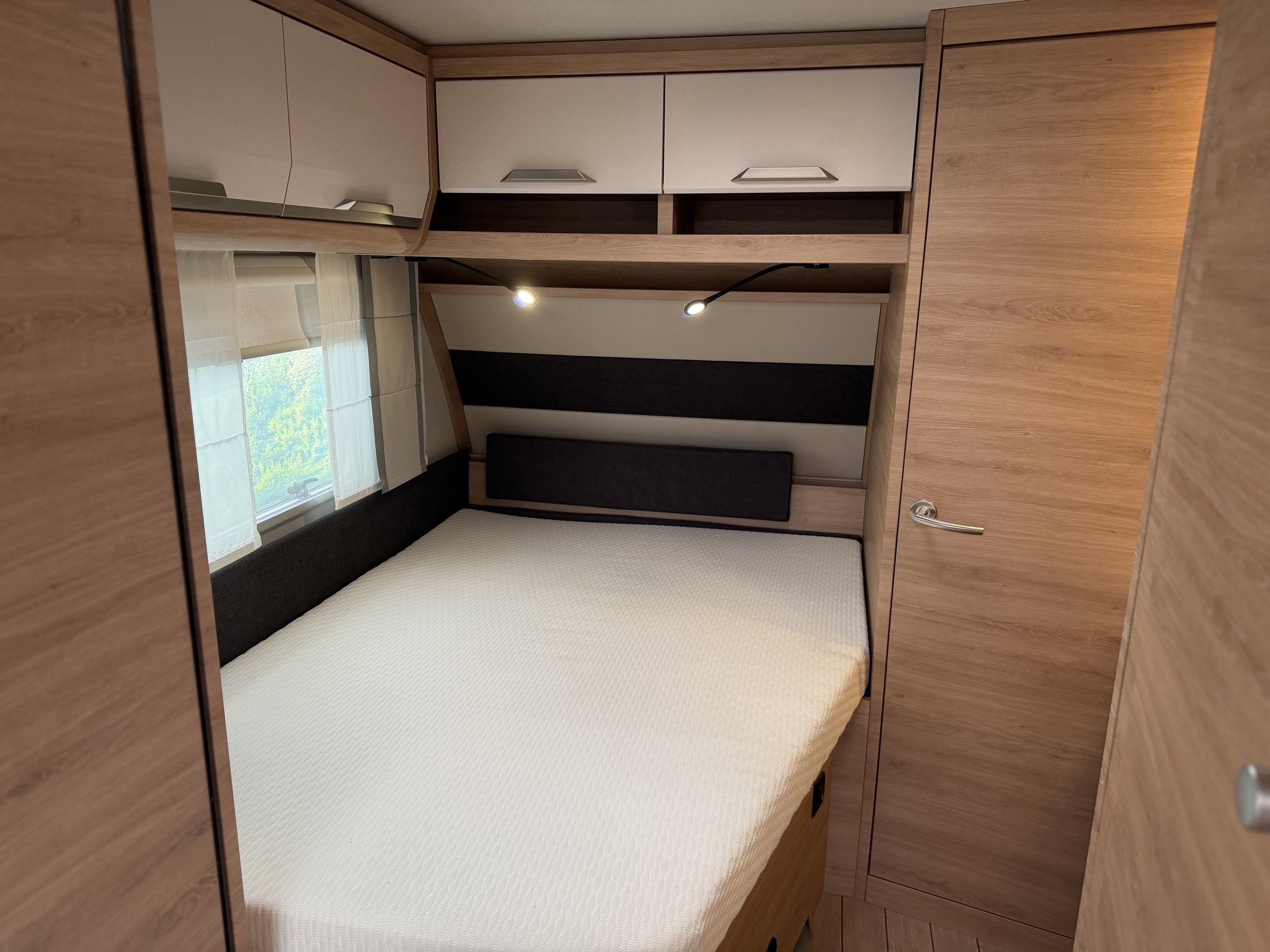 KNAUS SUDWIND 500 FU 60 YEARS Gas ui