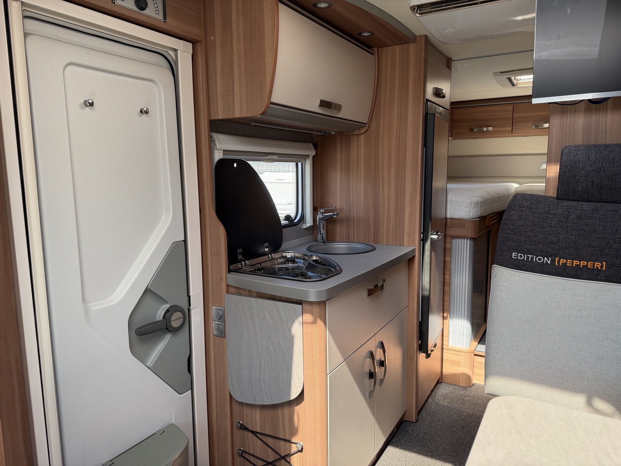 WEINSBERG Cara compact 600 MEG Pepper