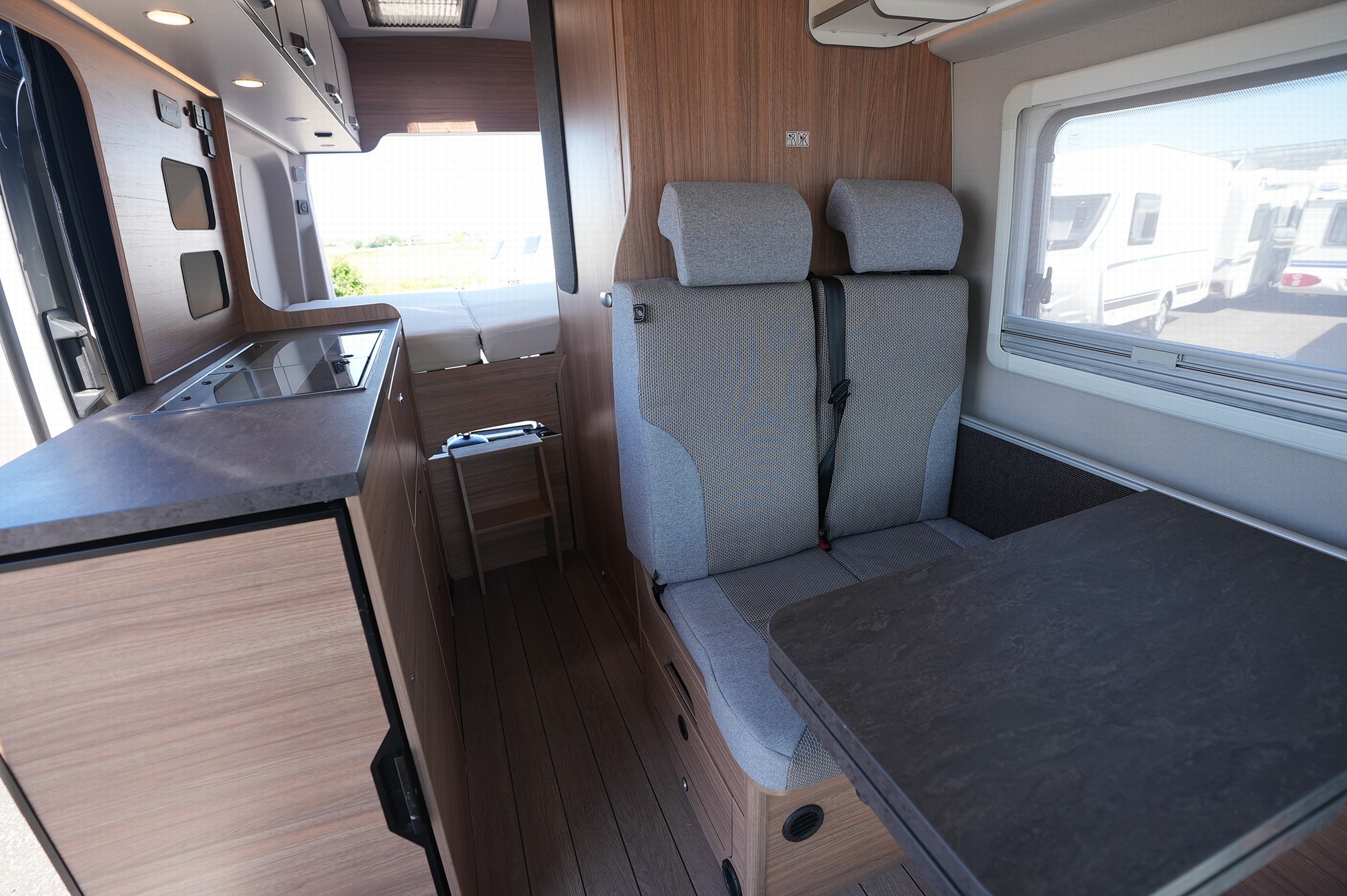 WEINSBERG CaraBus Ford 600 MQ Showroomui