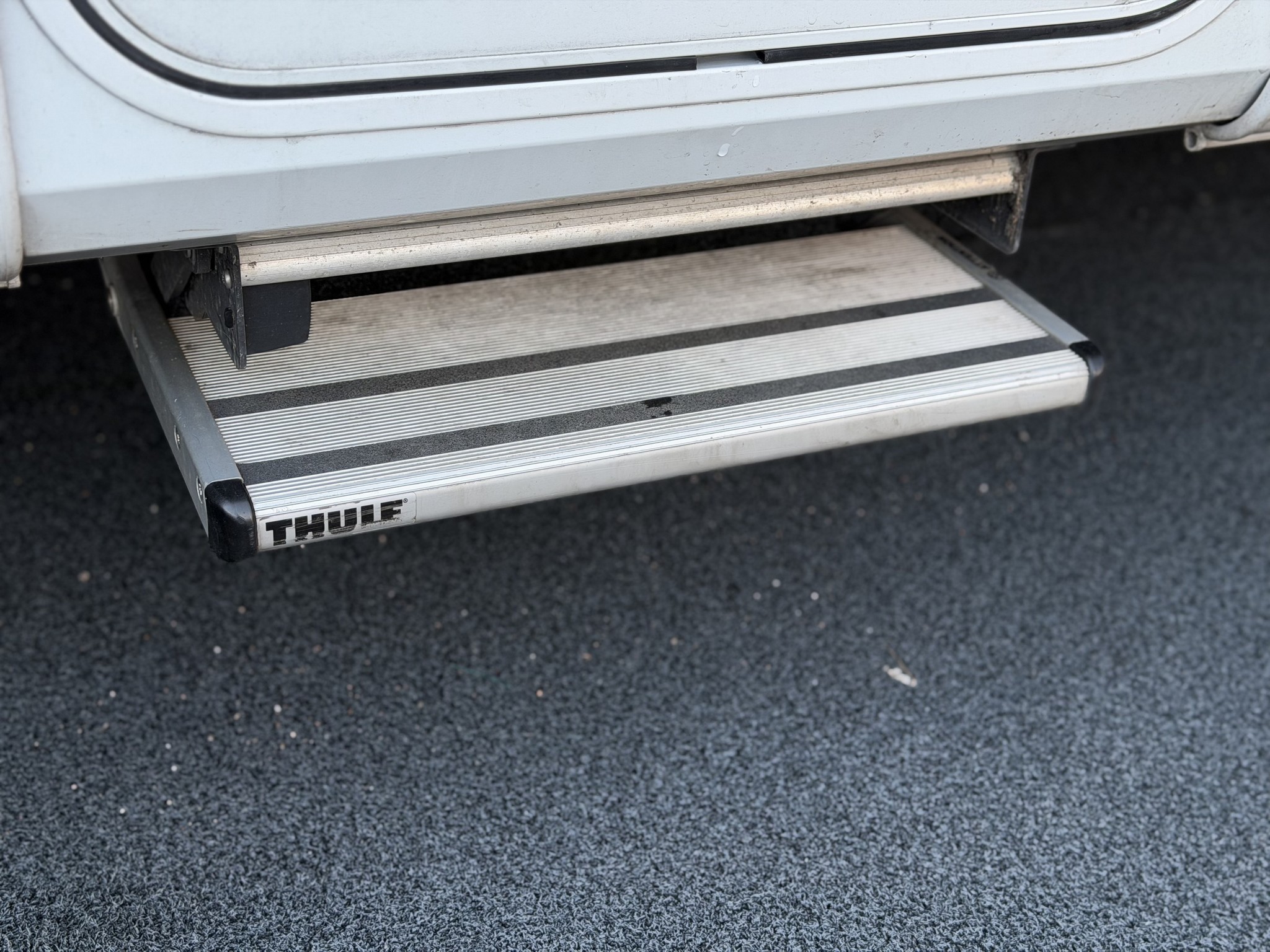 WEINSBERG CaraHome 650 DG / Gratis Stall