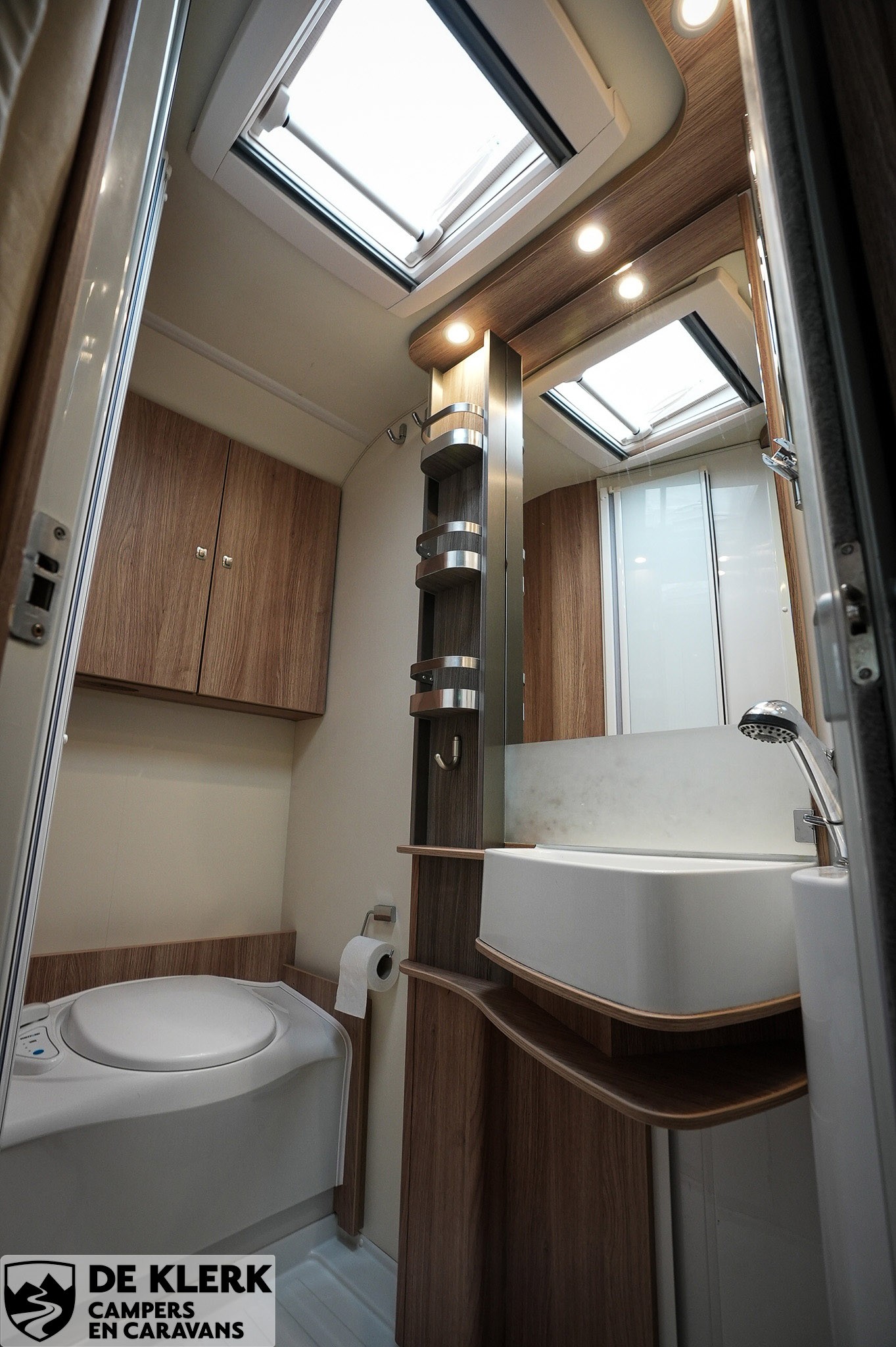 KNAUS SKY WAVE 650 MF