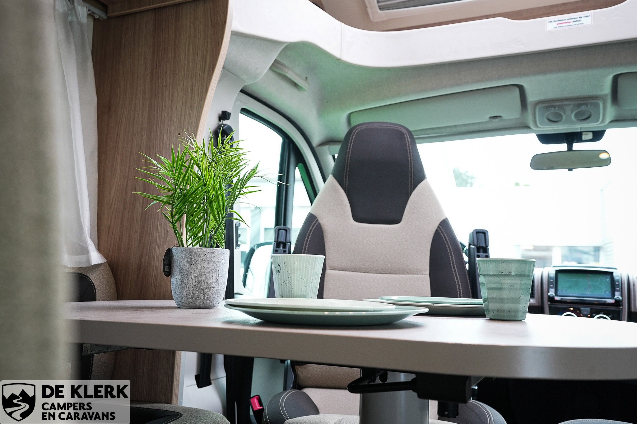 KNAUS SKY WAVE 650 MF