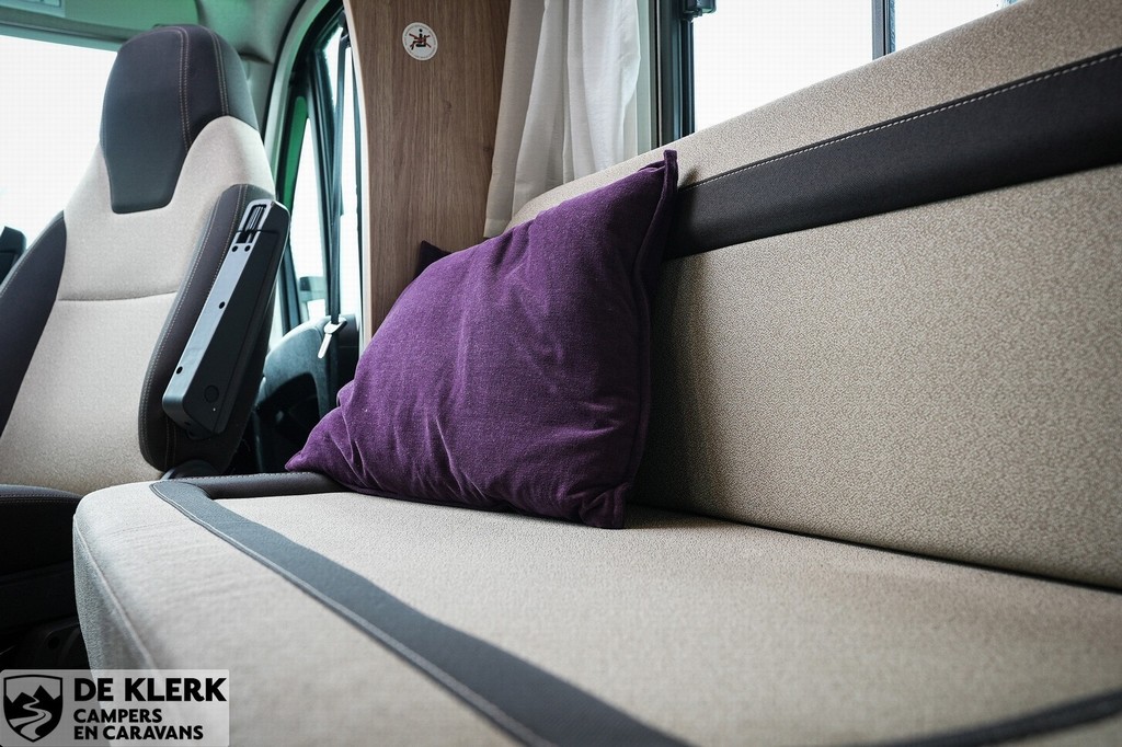 KNAUS SKY WAVE 650 MF