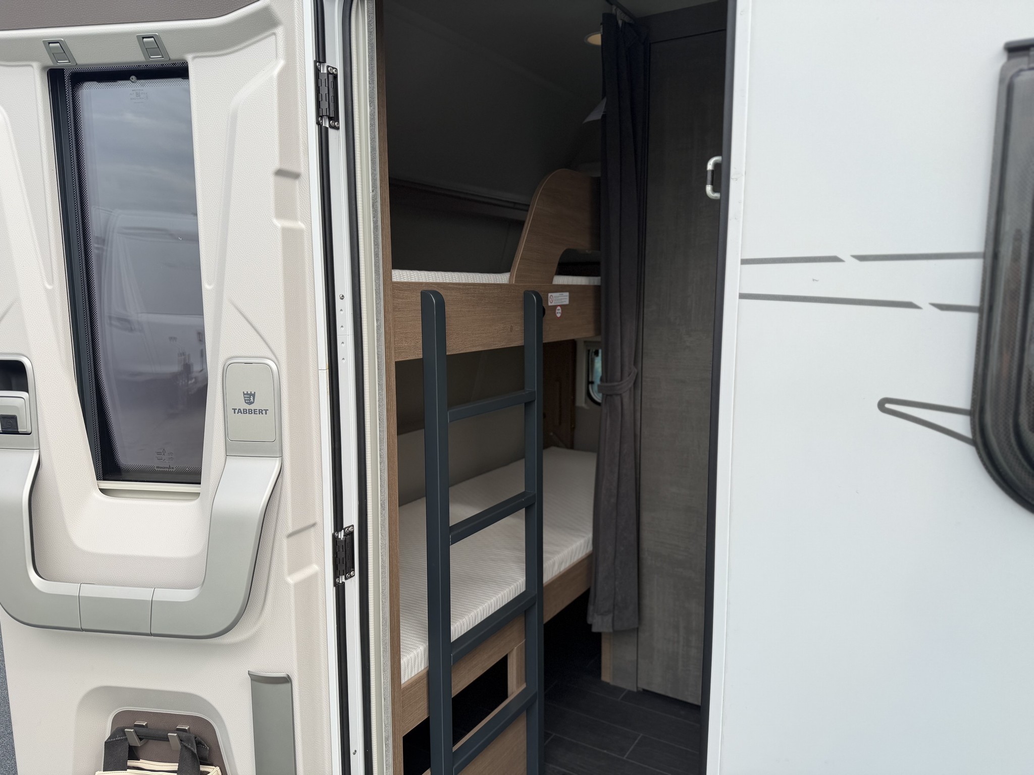 TABBERT Senara 460 DMK