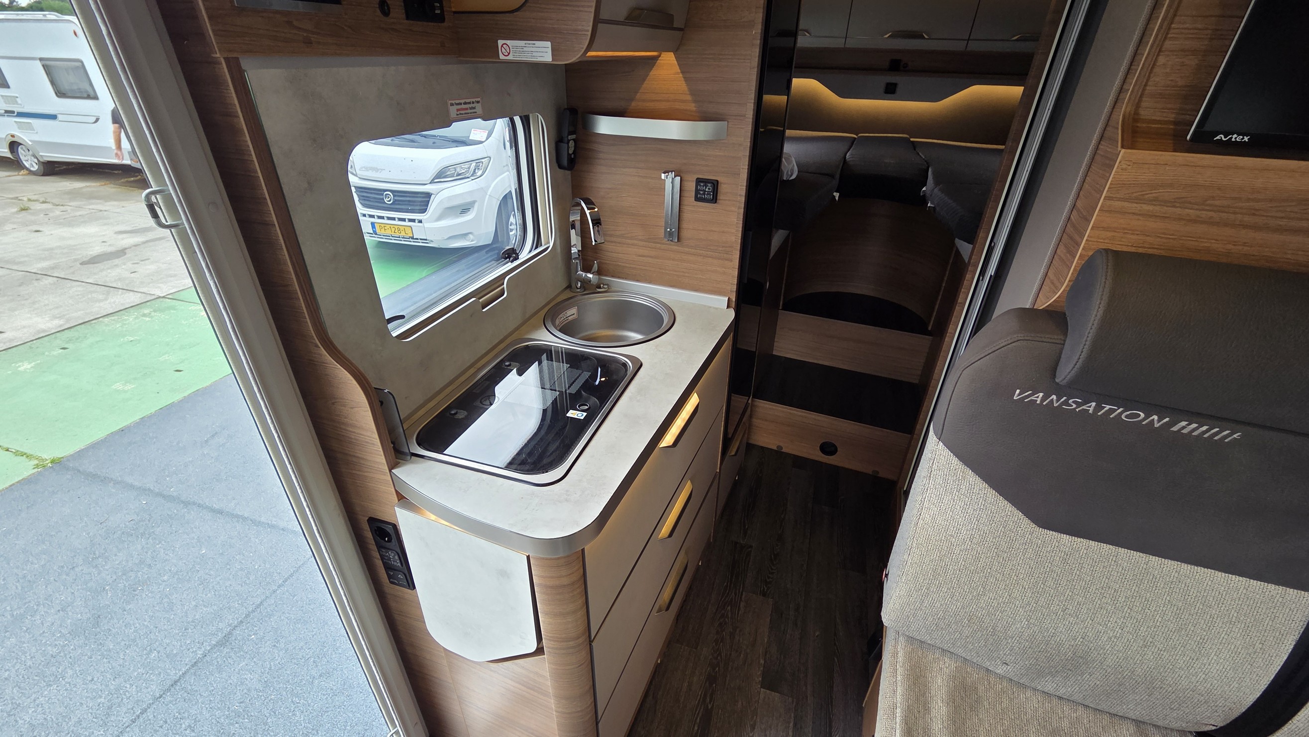 KNAUS Van Wave VW 640 MEG Vansation