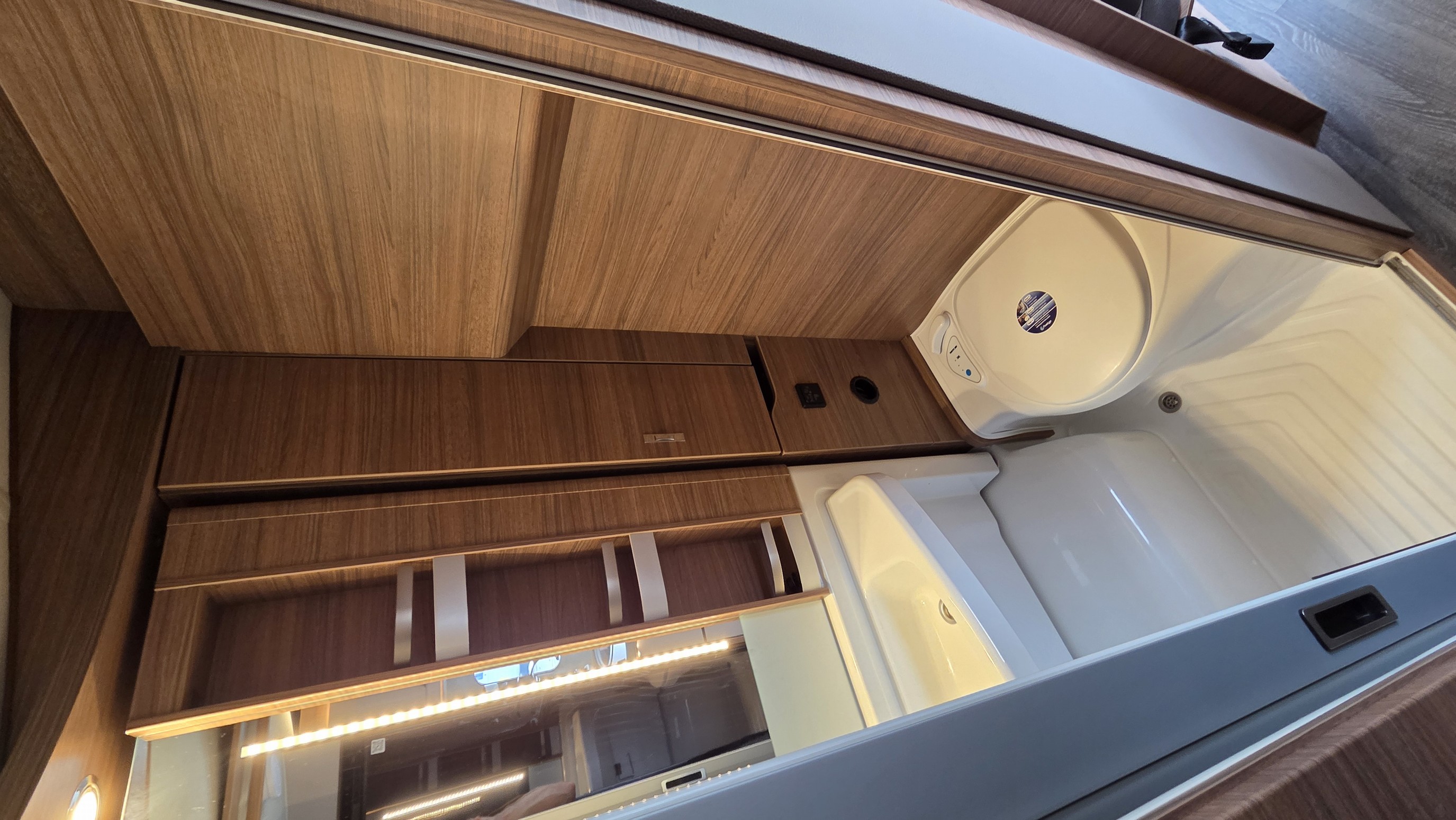 KNAUS Van Wave VW 640 MEG Vansation