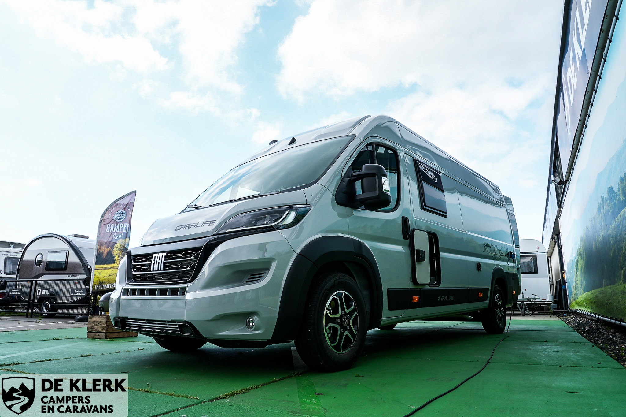 WEINSBERG CaraLife 630 LQ Voorraadkortin