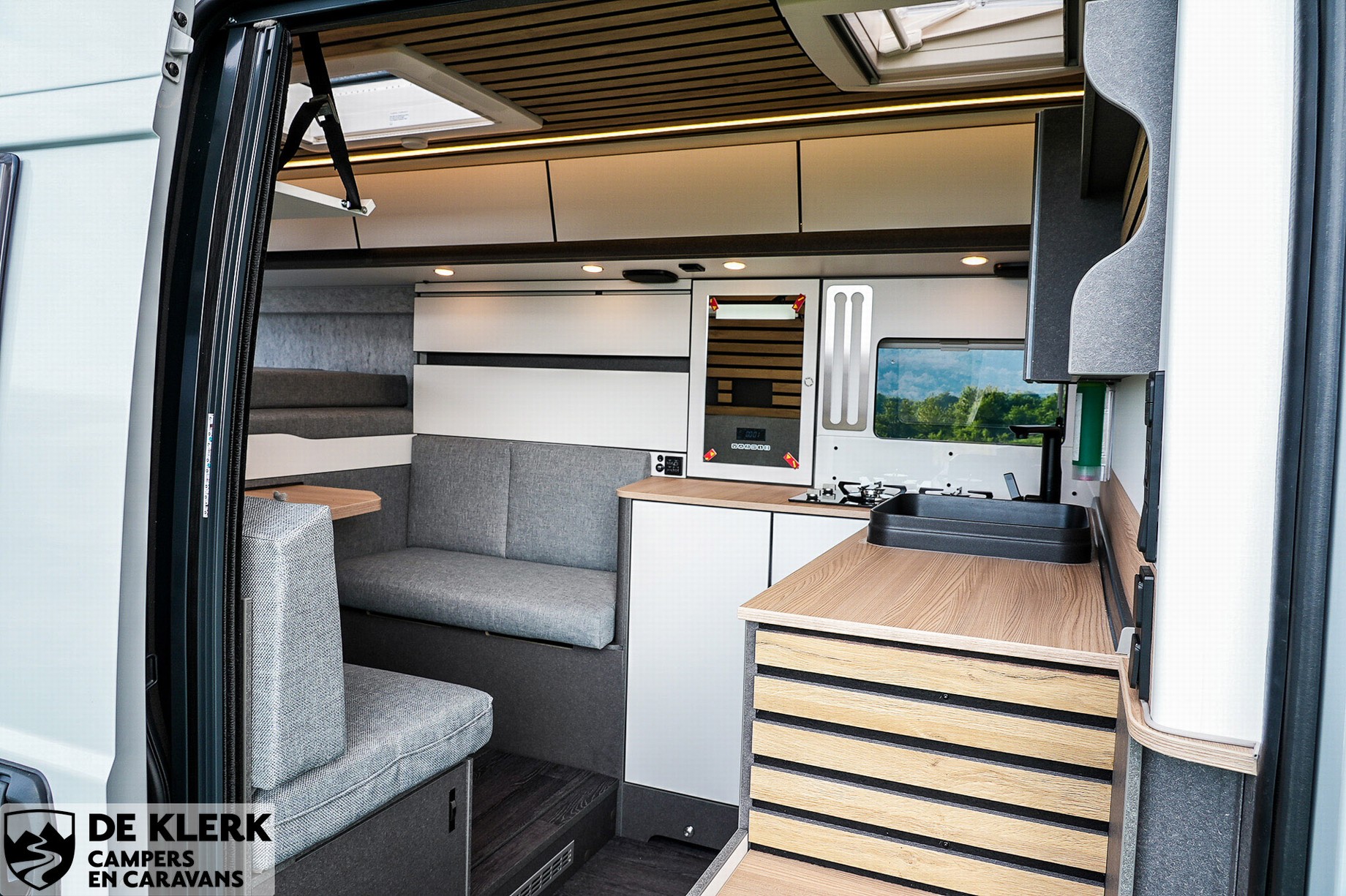 WEINSBERG CaraLife 630 LQ Voorraadkortin