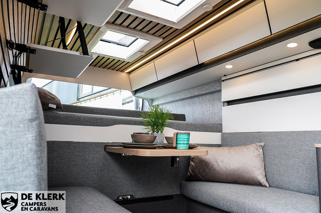 WEINSBERG CaraLife 630 LQ Voorraadkortin