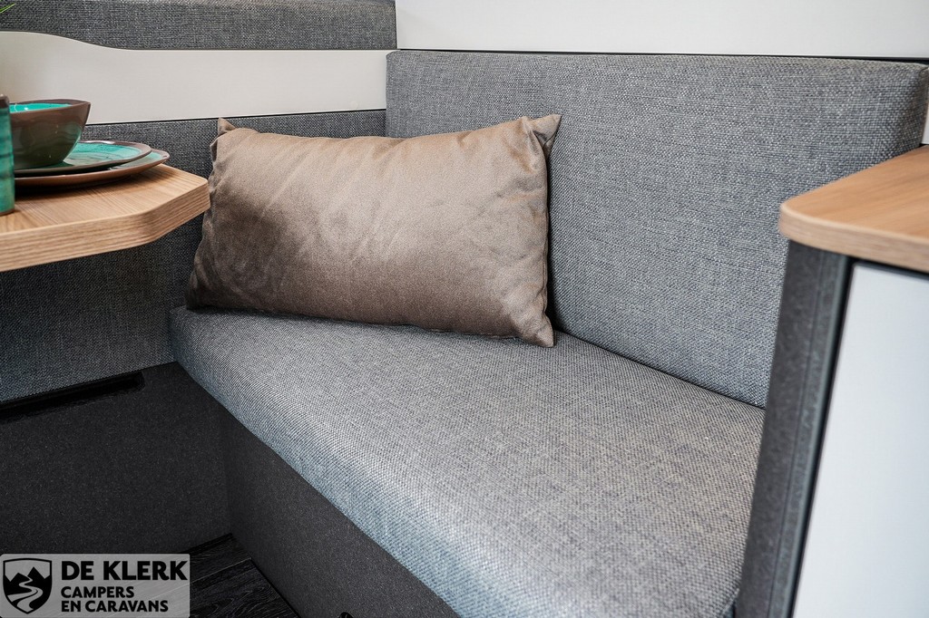 WEINSBERG CaraLife 630 LQ Voorraadkortin