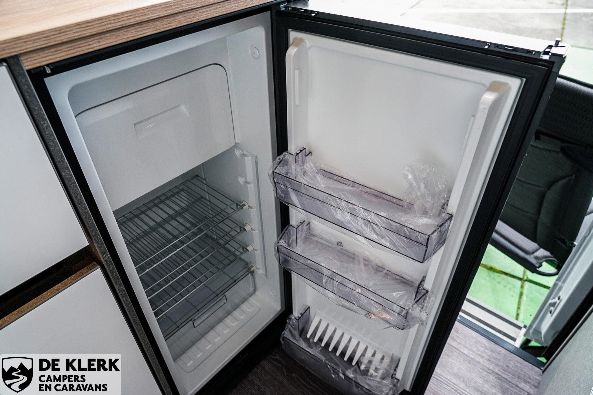 WEINSBERG CaraLife 630 LQ Voorraadkortin
