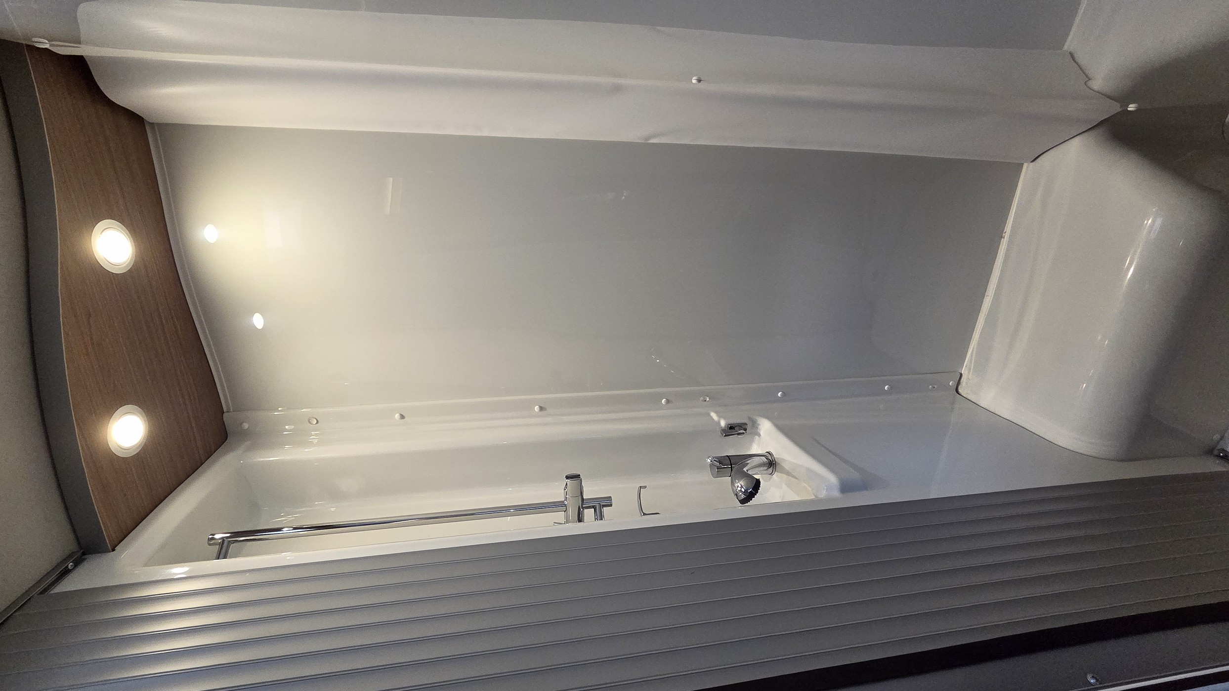 KNAUS Van TI VW 640 MEG Vansation ve