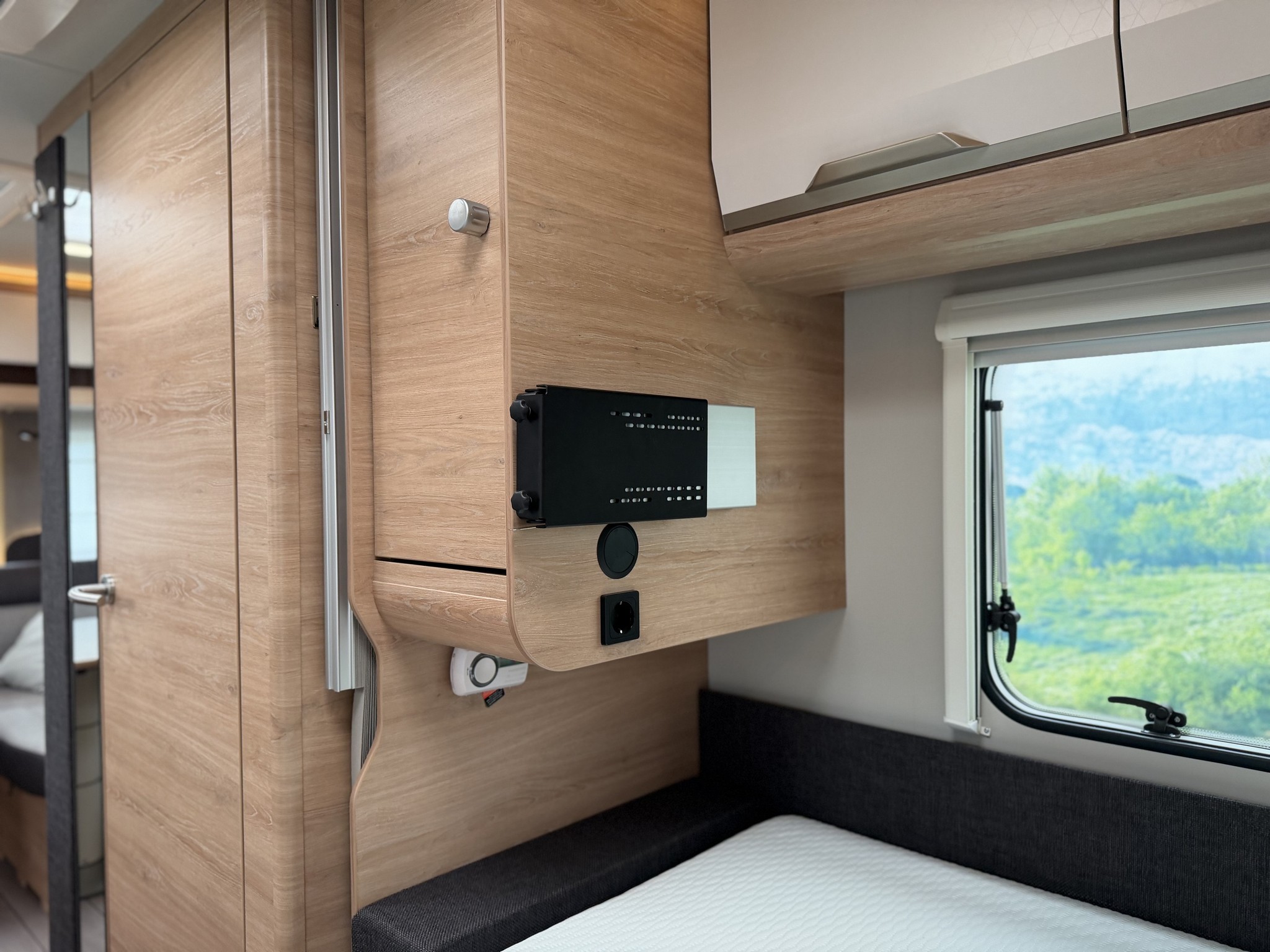 KNAUS SUDWIND 500 EU 60 YEARS