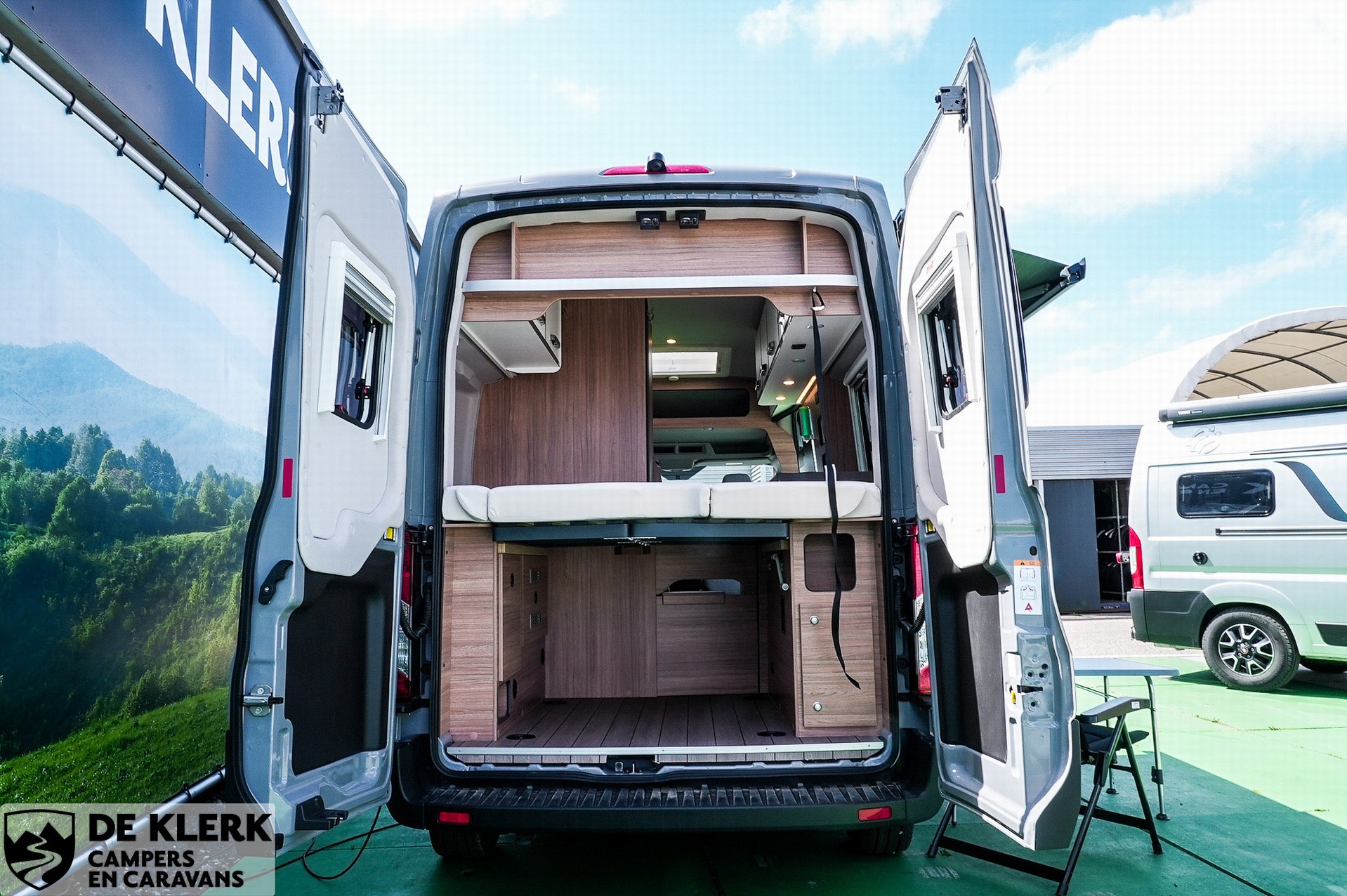 WEINSBERG CaraBus Ford 600 MQ Voorraadko