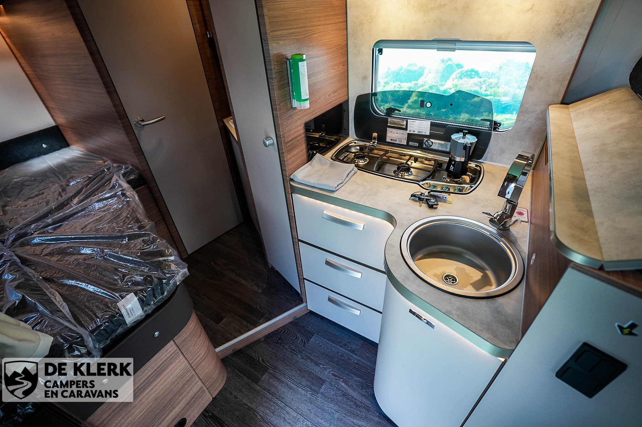 KNAUS L!VE WAVE 650 MF Voorraadkorti