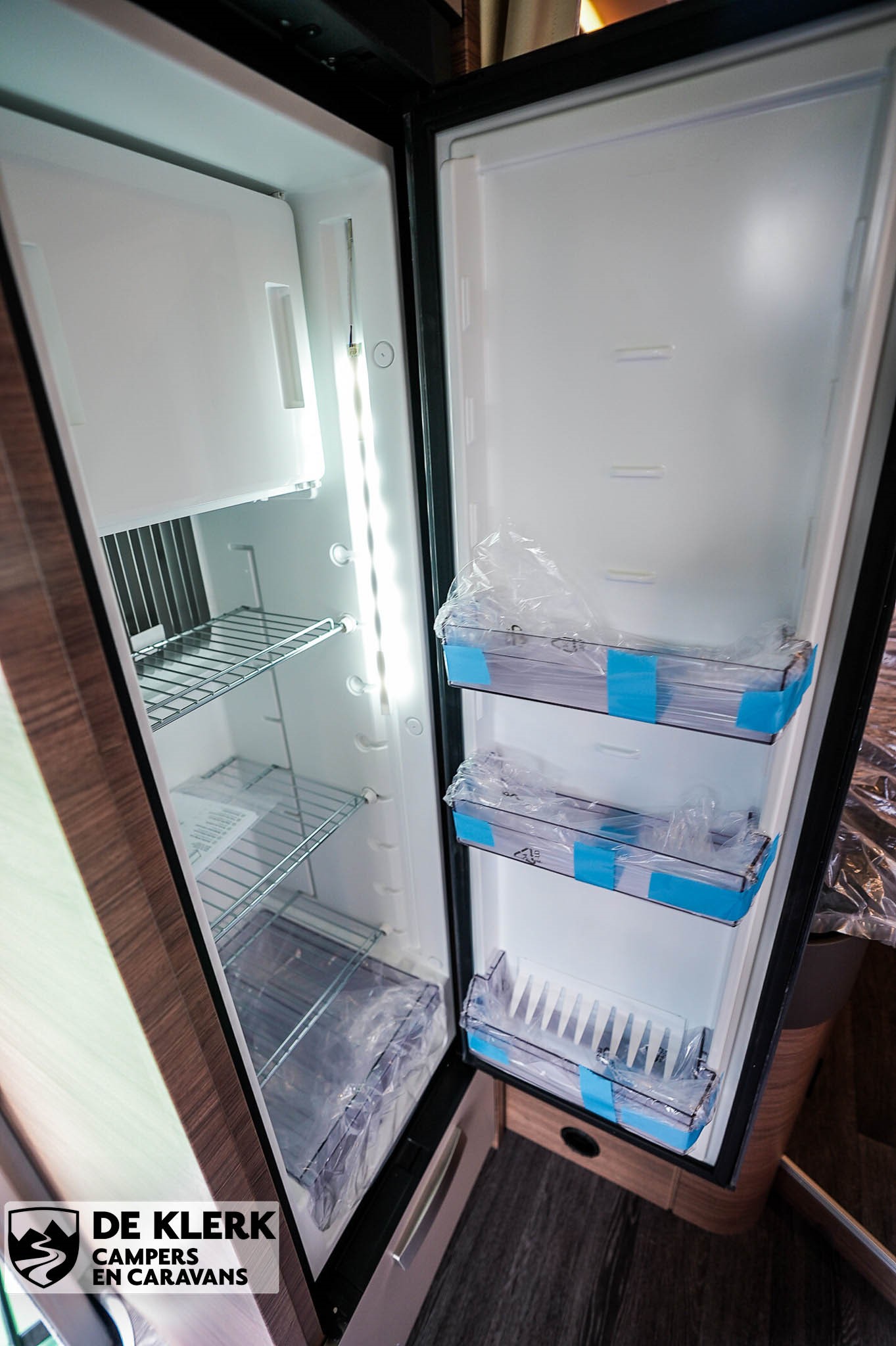 KNAUS L!VE WAVE 650 MF Voorraadkorti