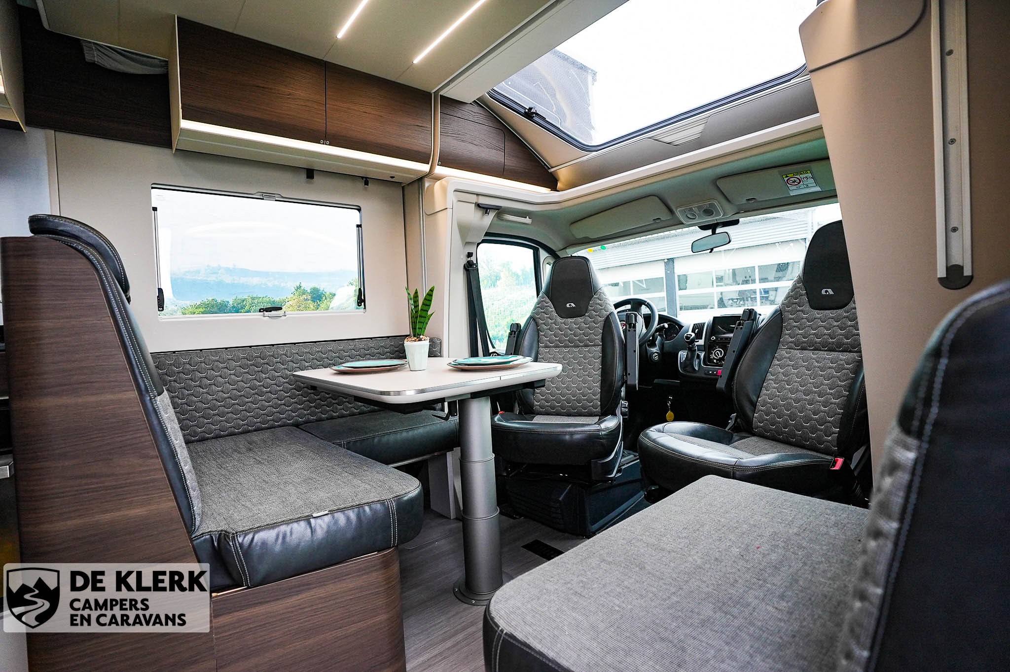 ADRIA Matrix 670 SL Supreme