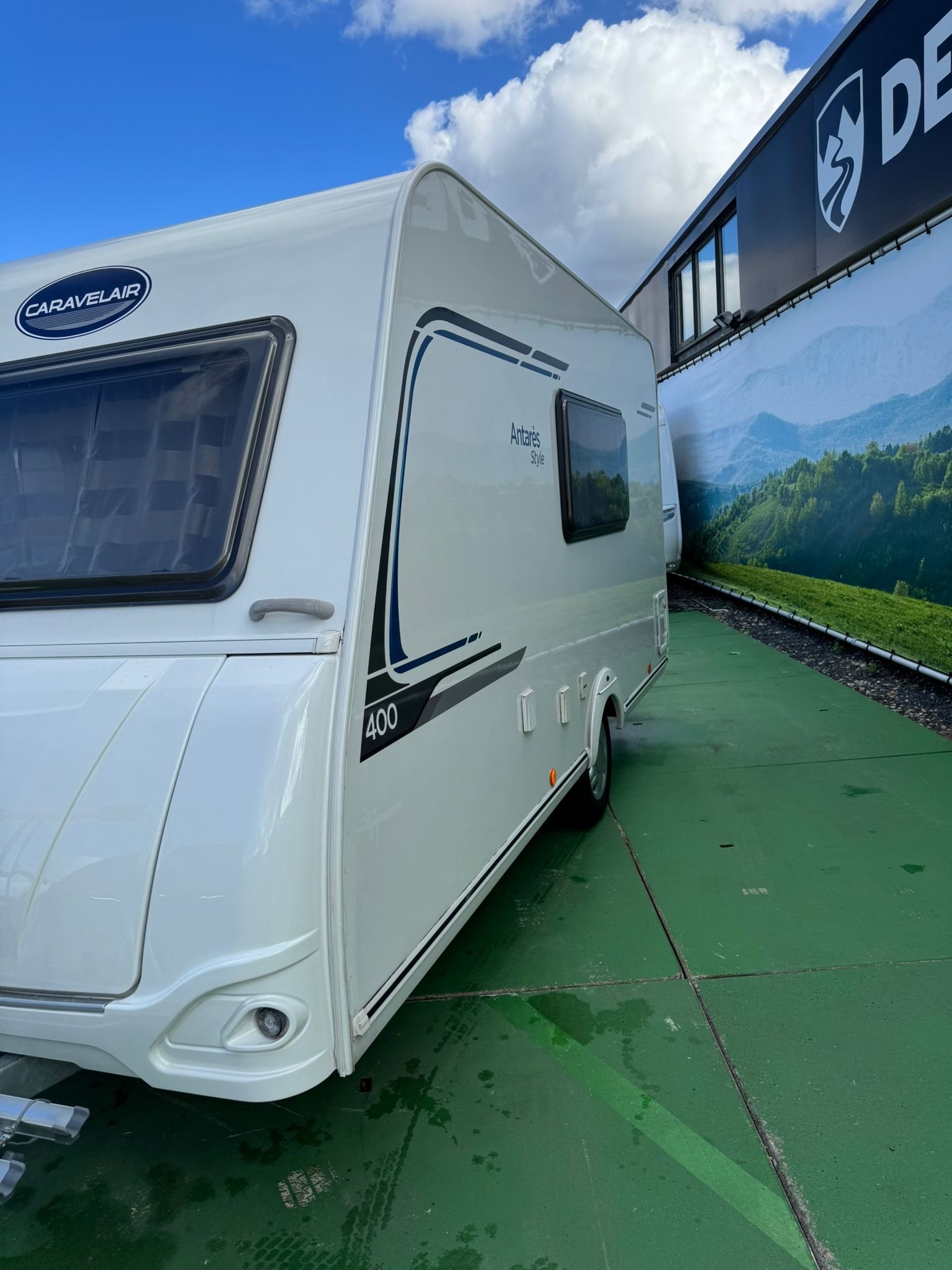 CARAVELAIR Antares Style 400