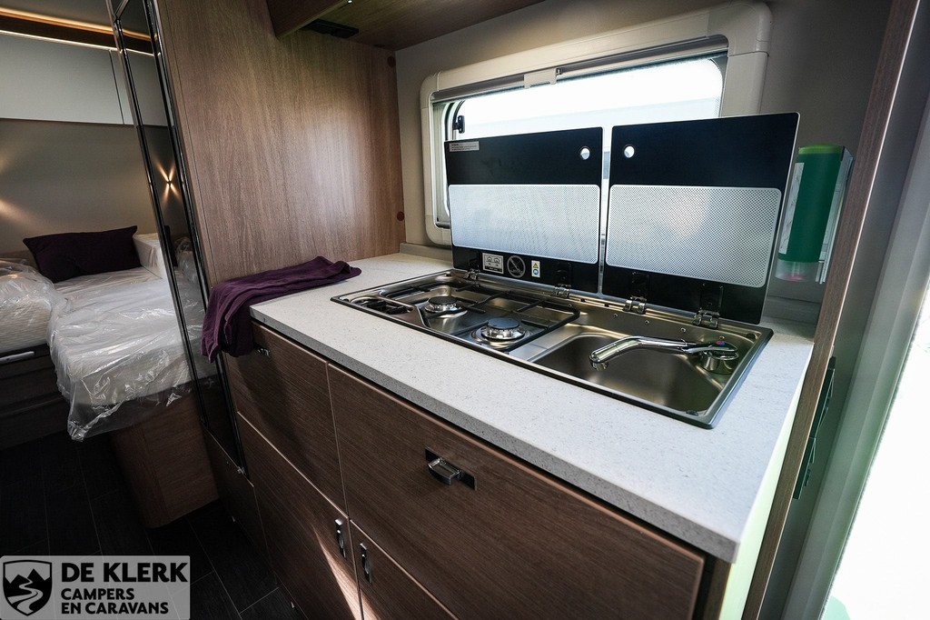 TABBERT Senara 550 E