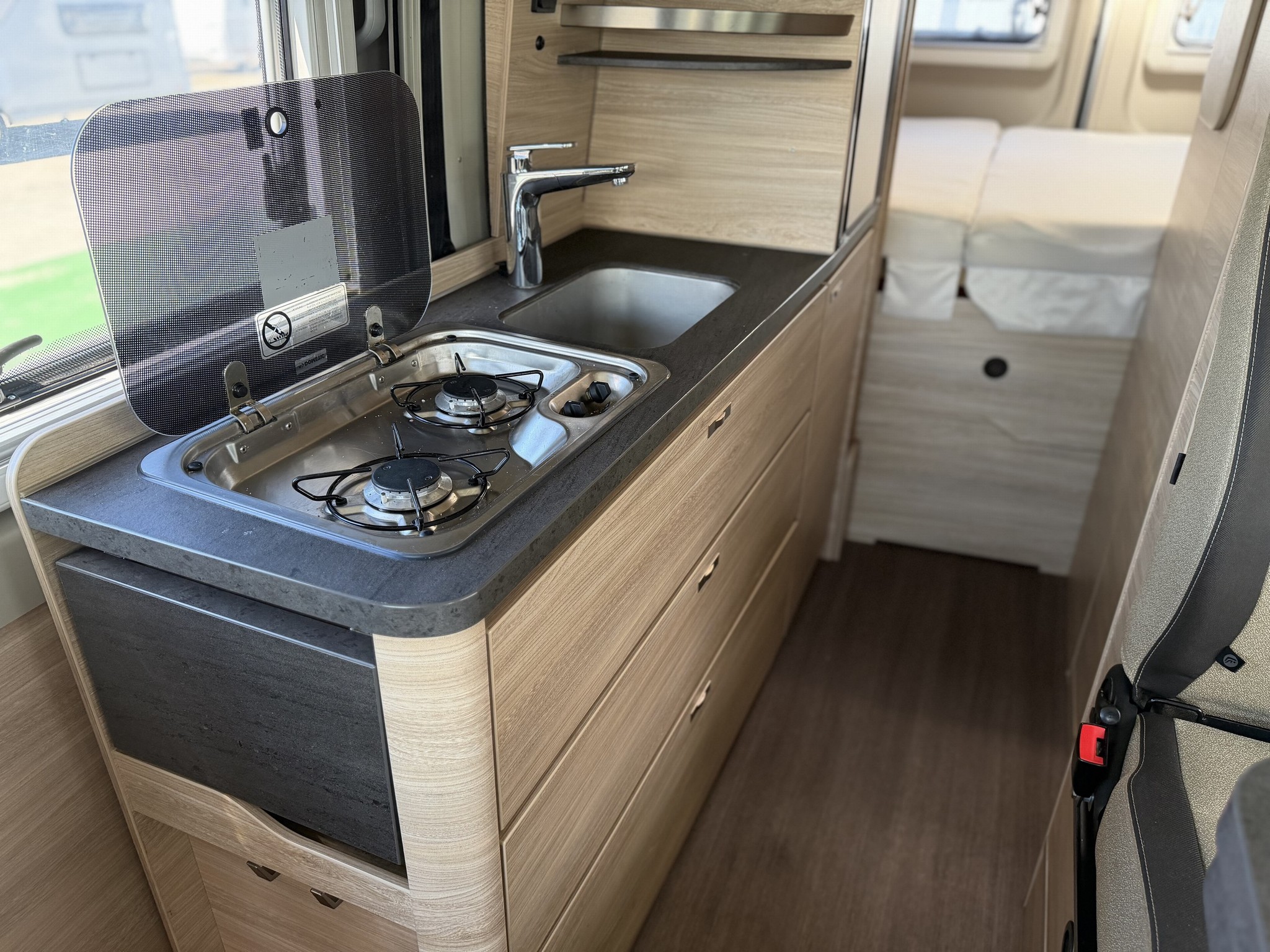 KNAUS BOXSTAR 600DQ SOLUTION