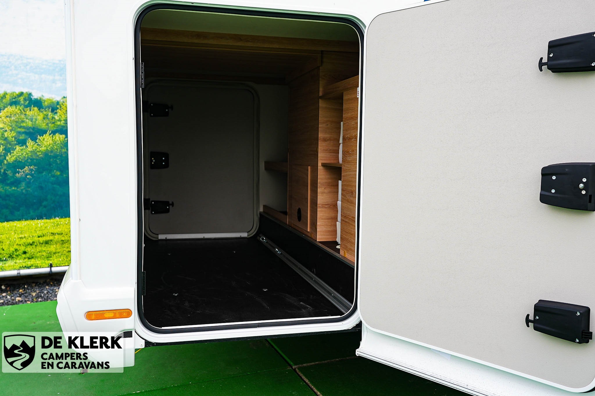 KNAUS LIVE Ti 650 MEG Platinum Selec