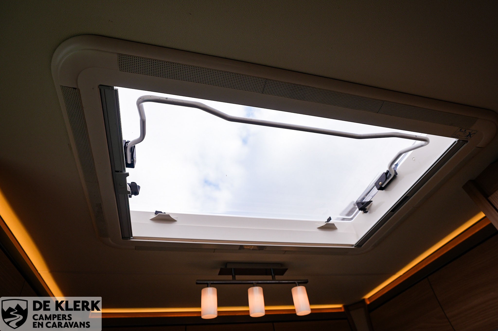 KNAUS SUDWIND 500 EU silverselection