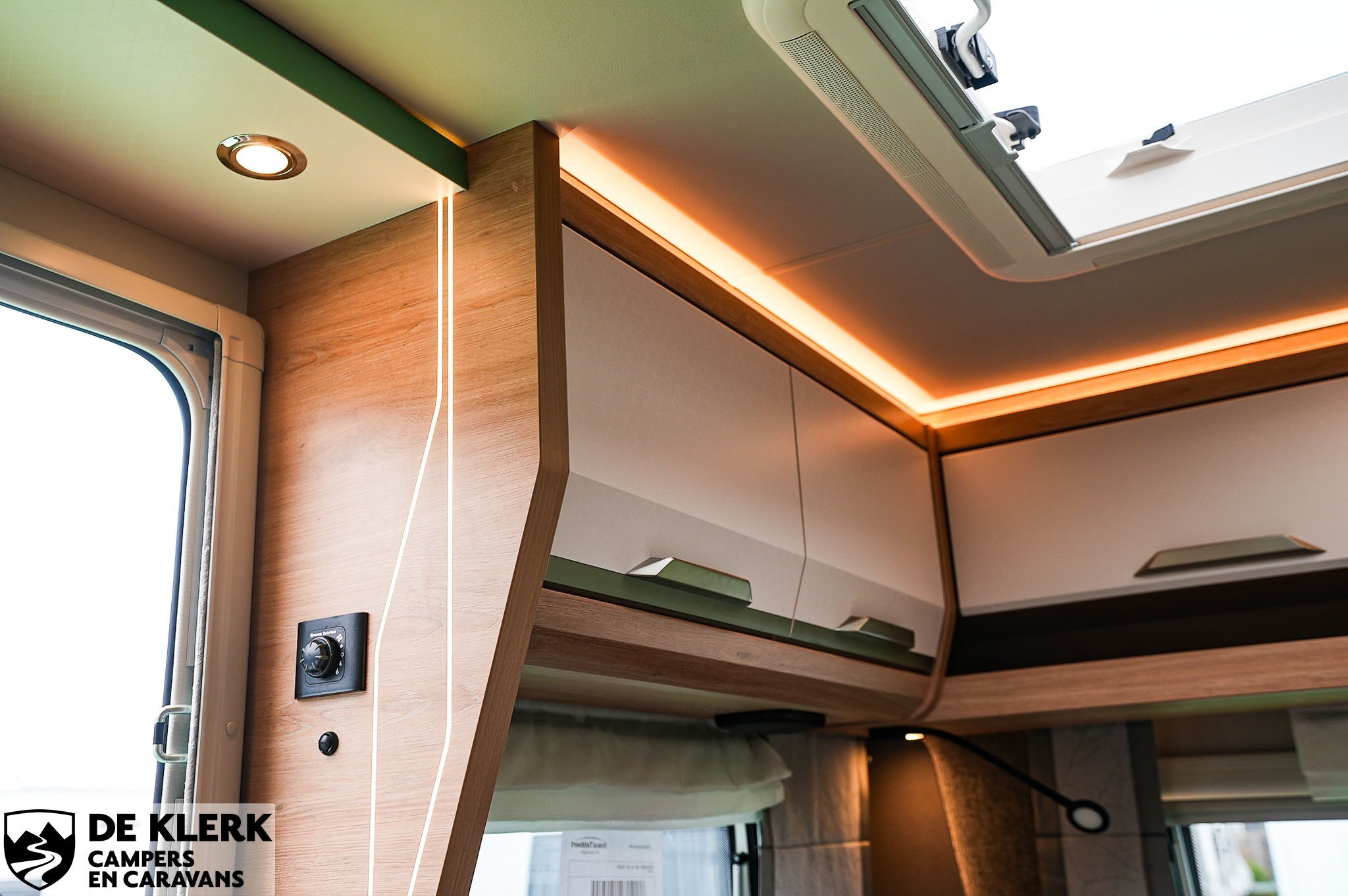 KNAUS SUDWIND 450 FU 60 YEARS Christ