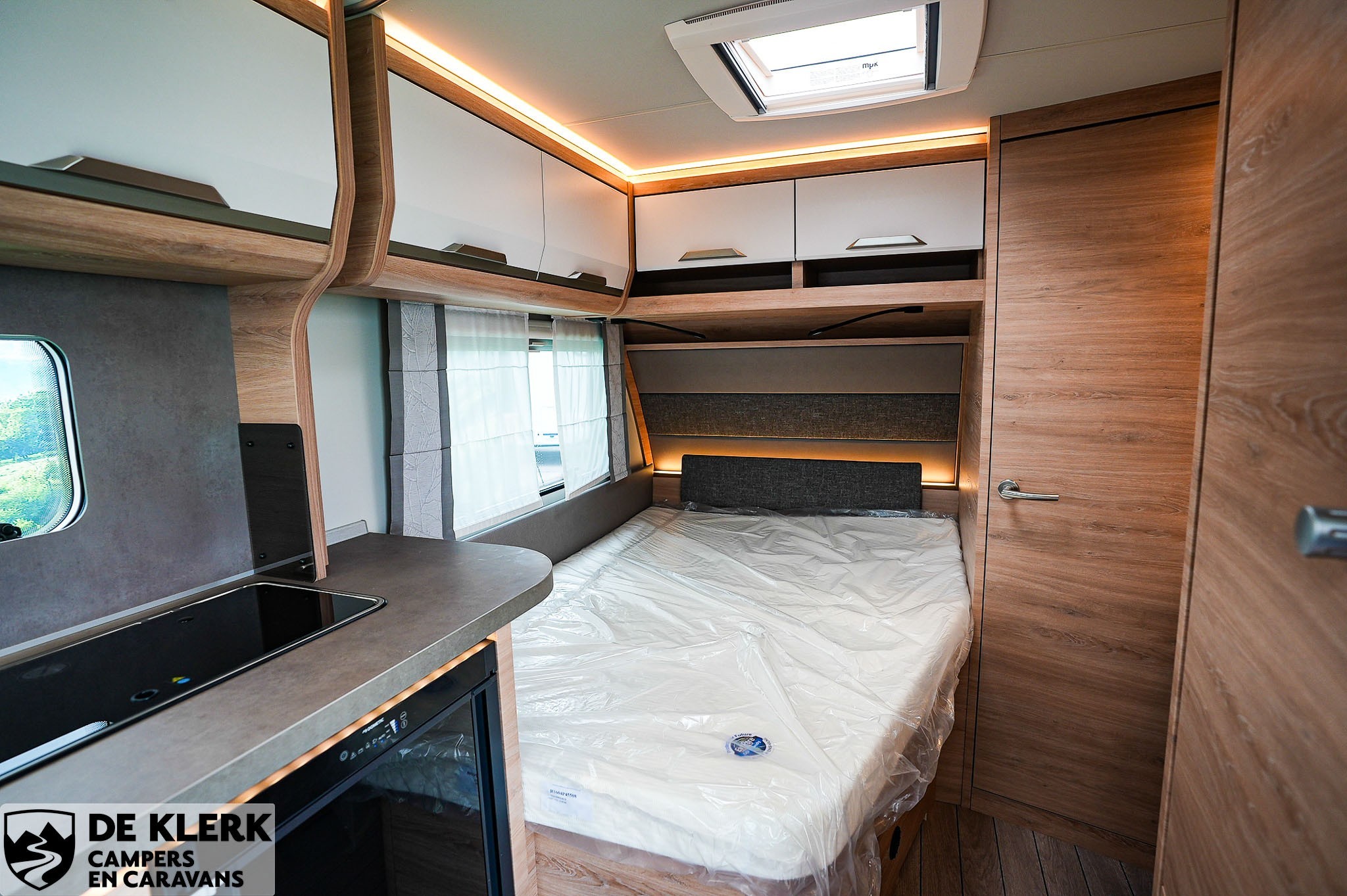 KNAUS SUDWIND 450 FU 60 YEARS Christ