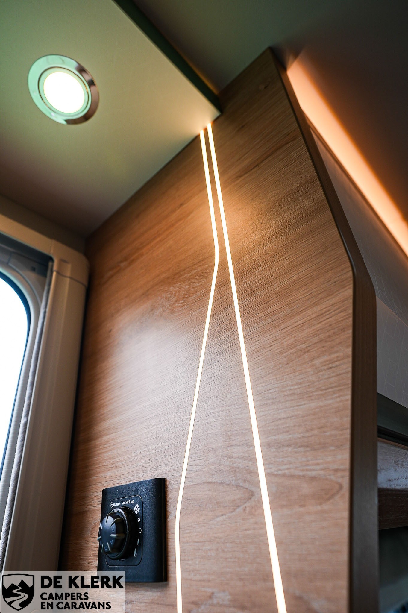 KNAUS SUDWIND 450 FU 60 YEARS Christ