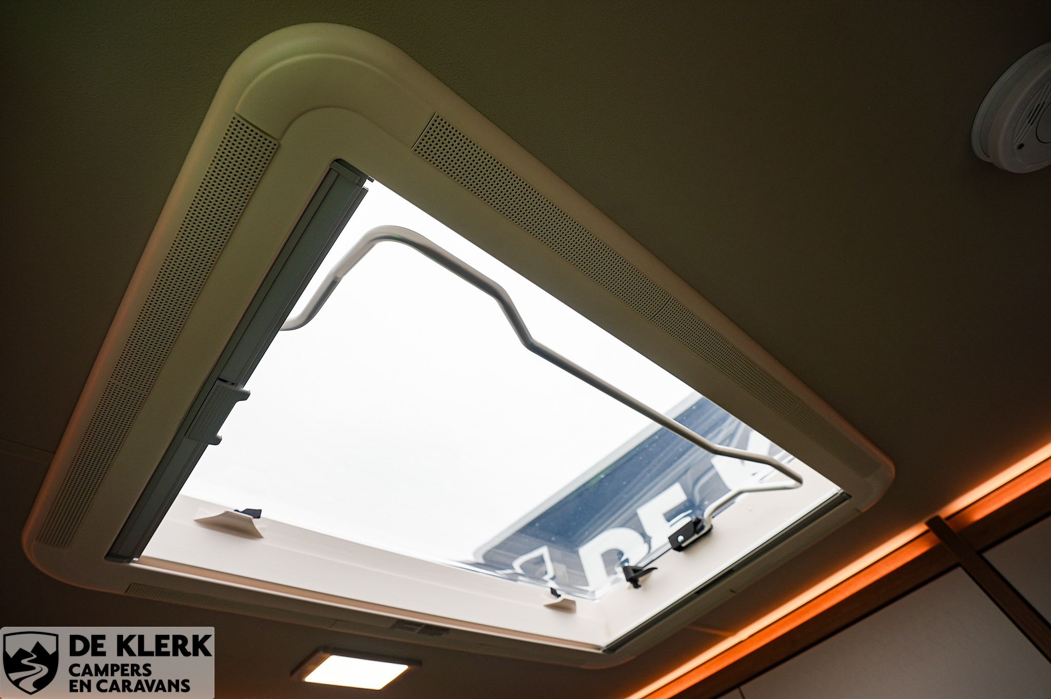 KNAUS SUDWIND 450 FU 60 YEARS Christ