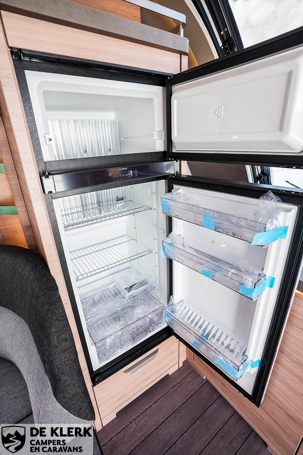 KNAUS SUDWIND 650 PXB 60 YEARS Campo