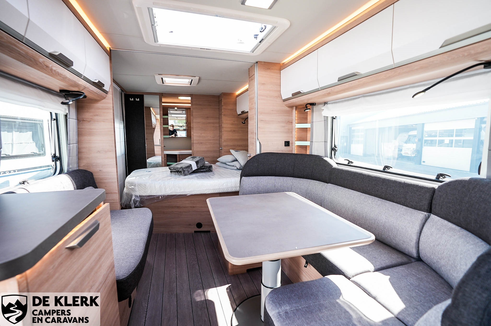 KNAUS SUDWIND 650 PXB 60 YEARS Campo