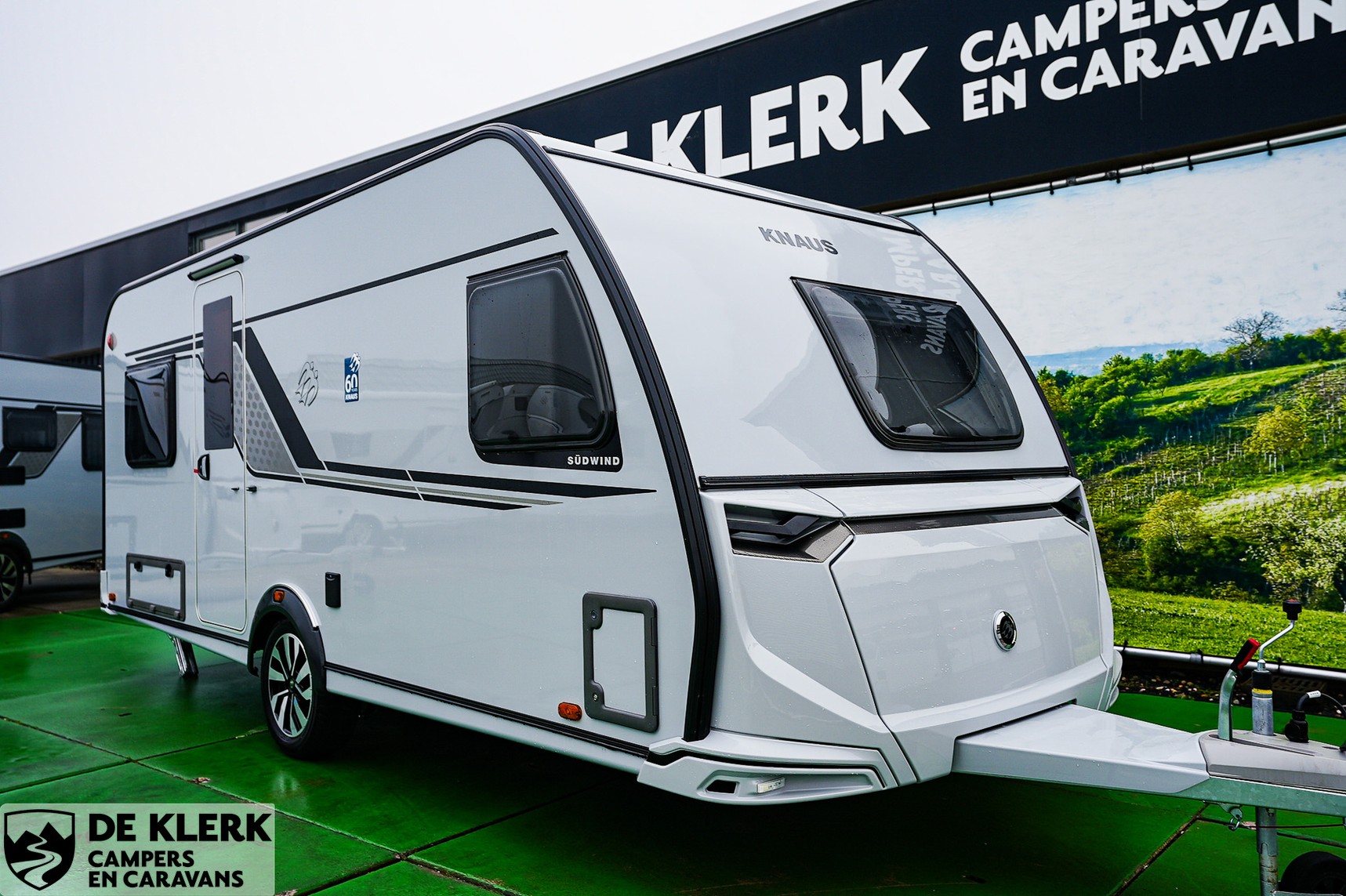 KNAUS SUDWIND 500 FU 60 YEARS Campov