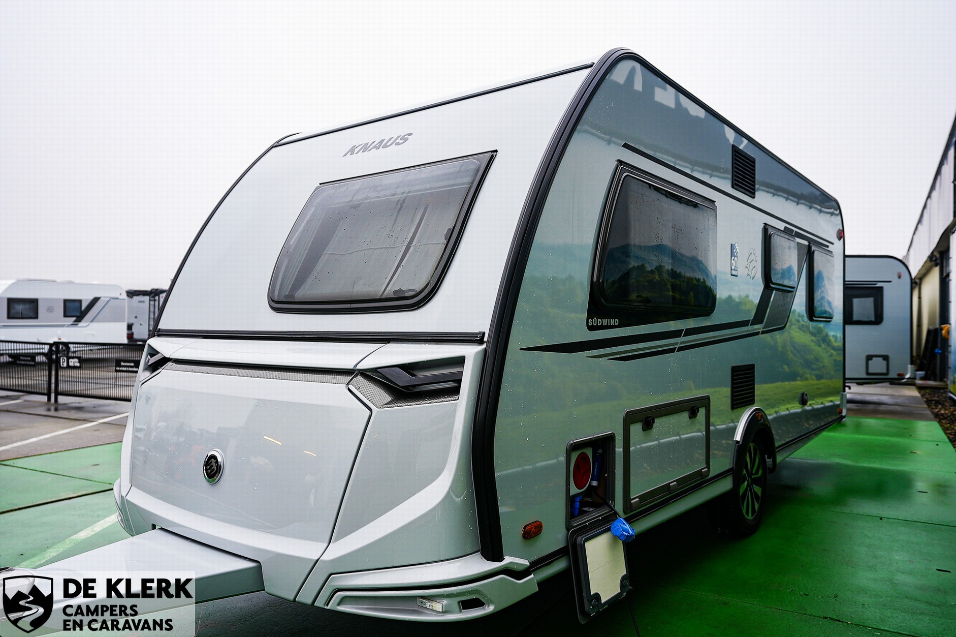 KNAUS SUDWIND 500 FU 60 YEARS Campov