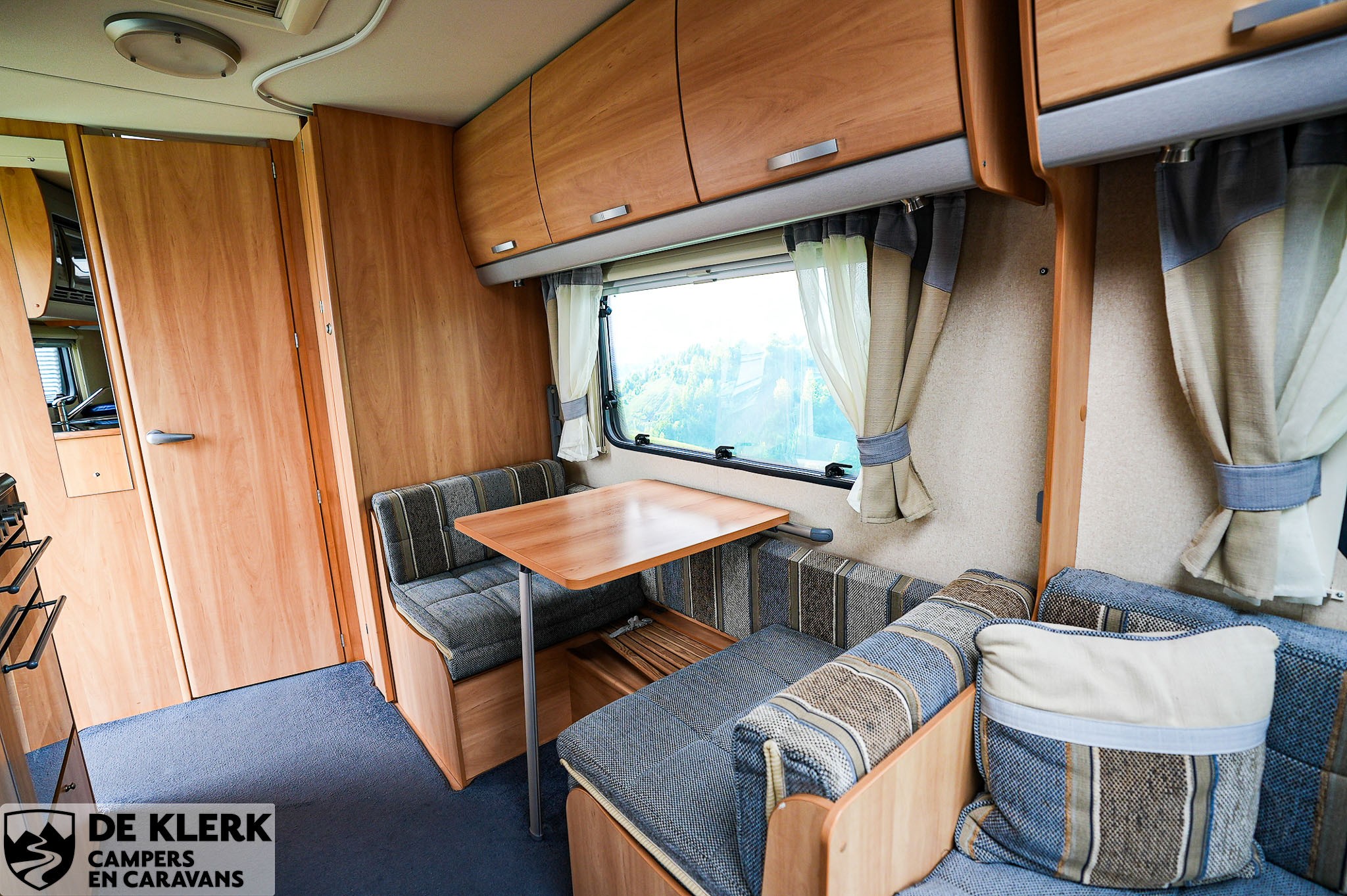 SPRITE Europa 520 met stapelbed
