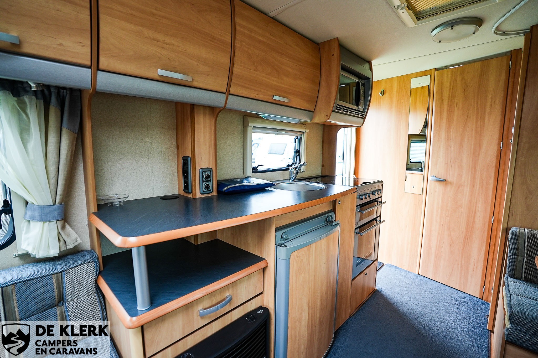 SPRITE Europa 520 met stapelbed