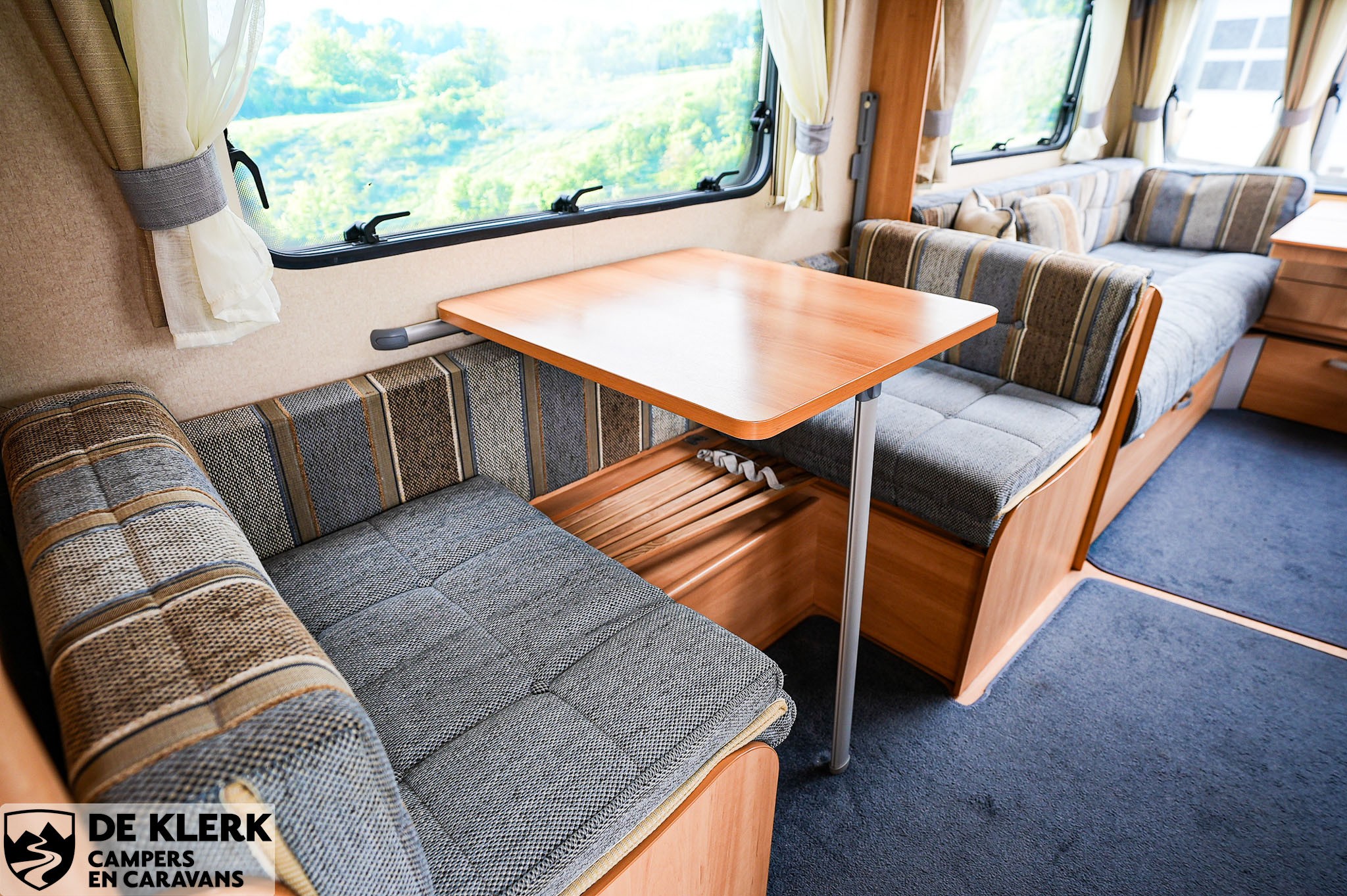 SPRITE Europa 520 met stapelbed