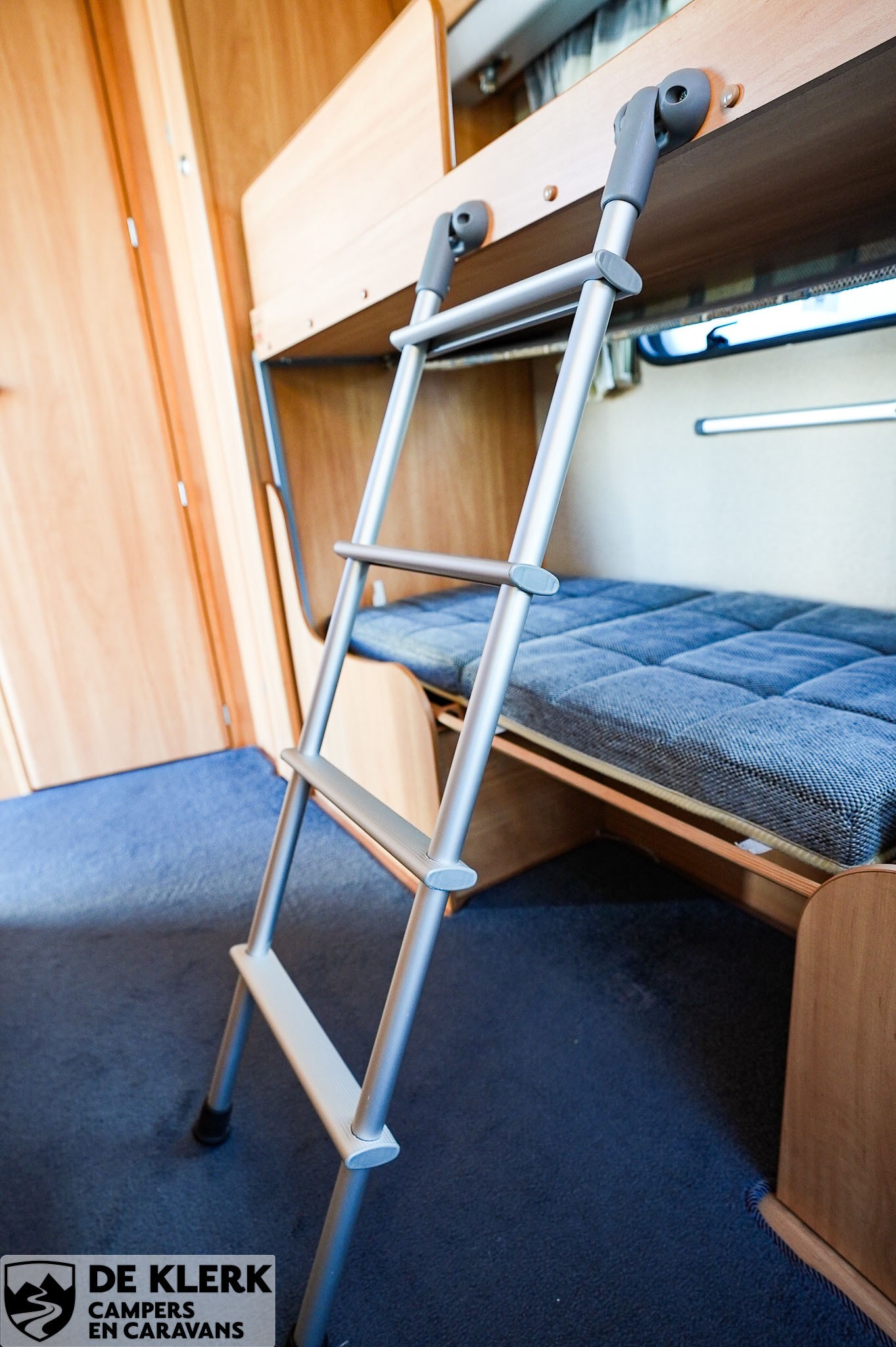 SPRITE Europa 520 met stapelbed