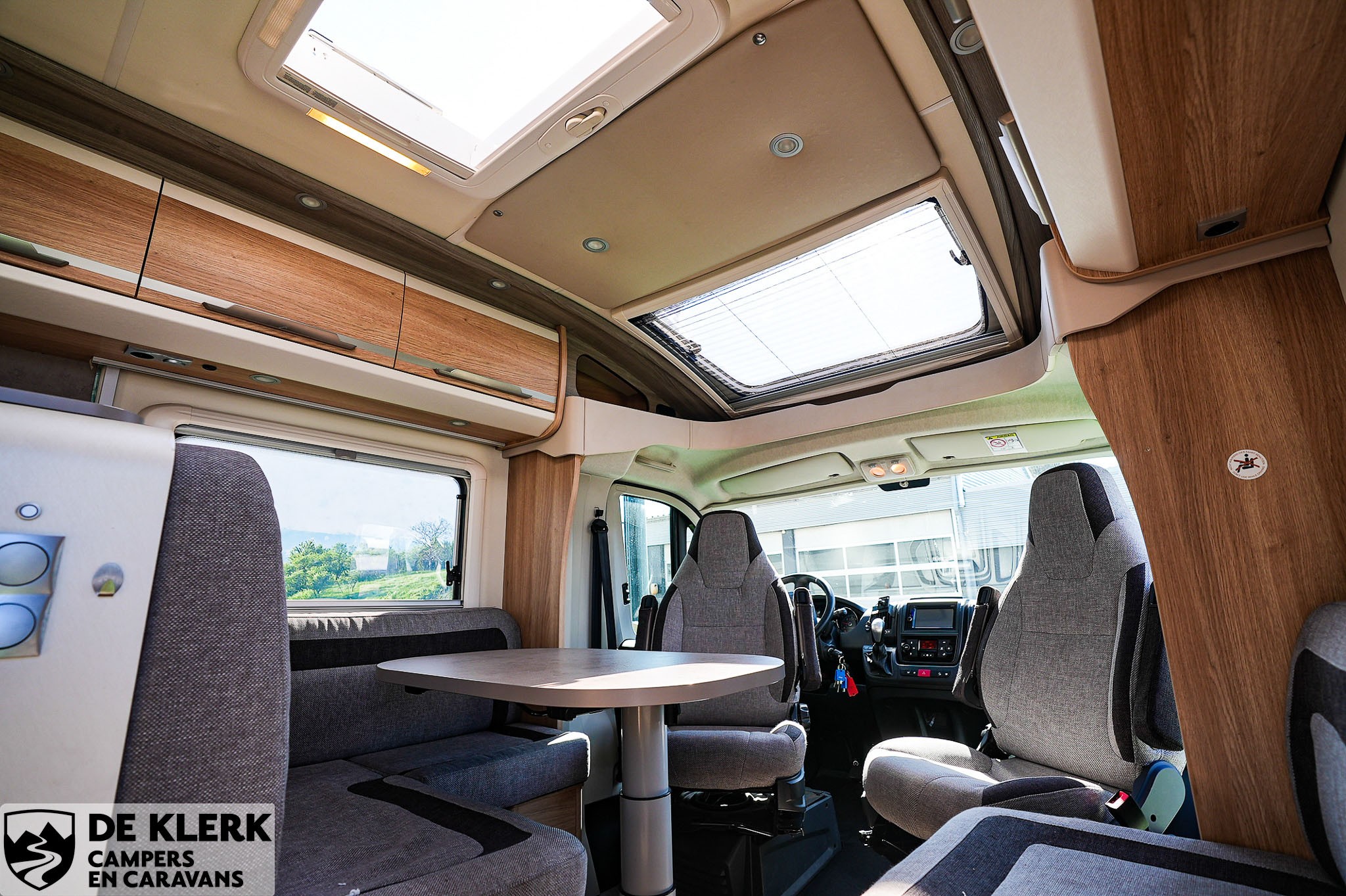 KNAUS SKY TI 650 MF