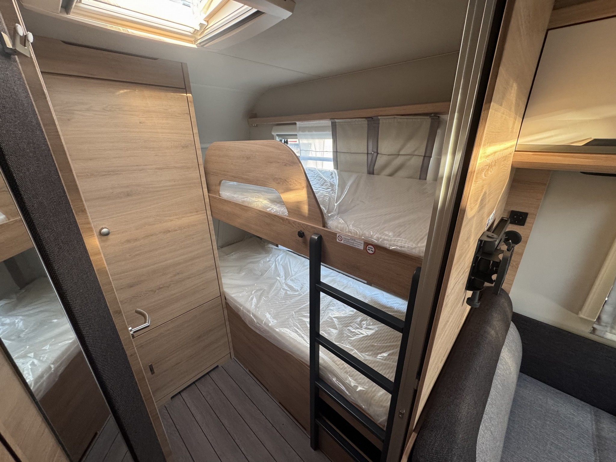 KNAUS SUDWIND 500 QDK  Campo vollo