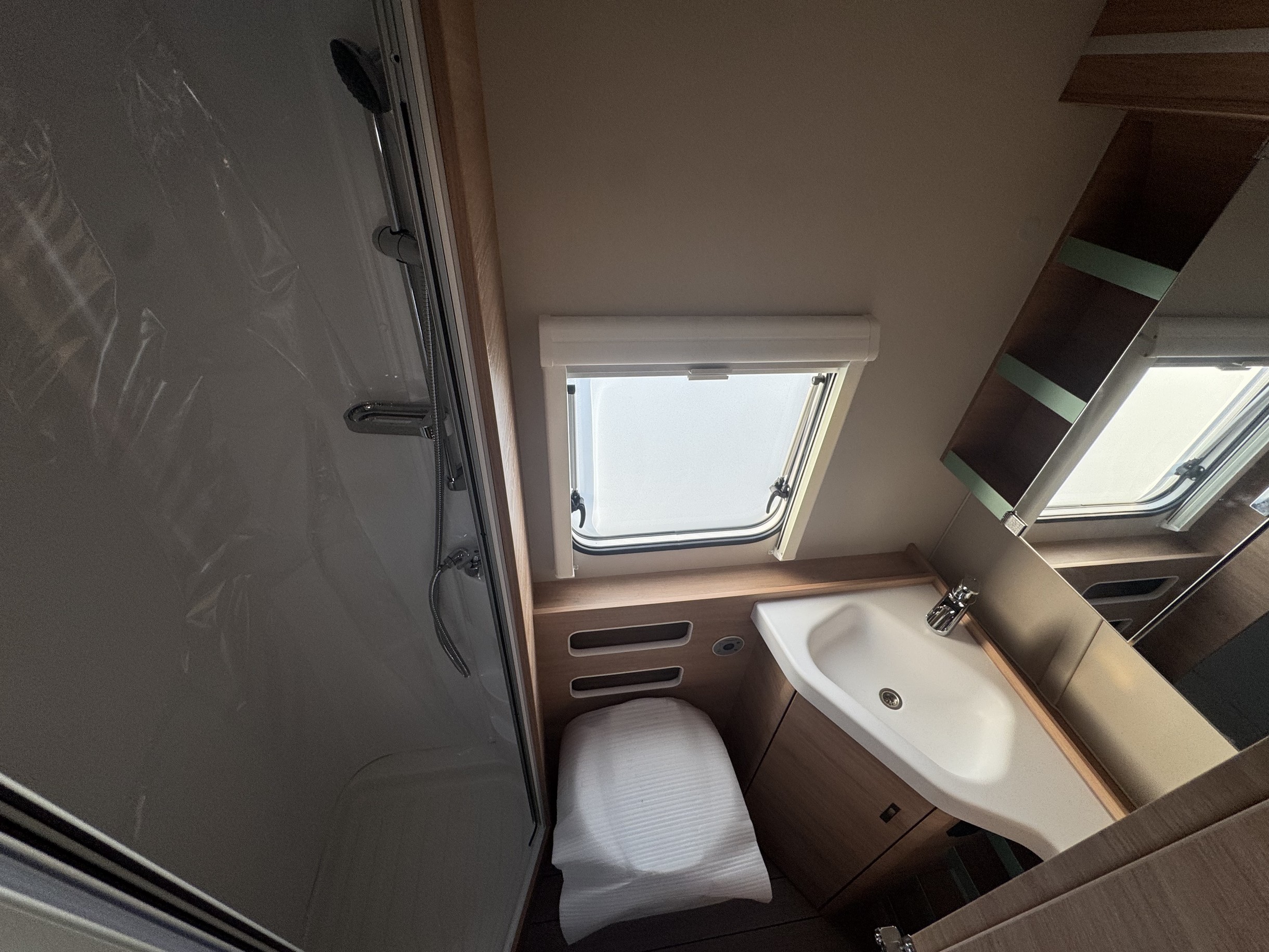 KNAUS SUDWIND 500 QDK  Campo vollo