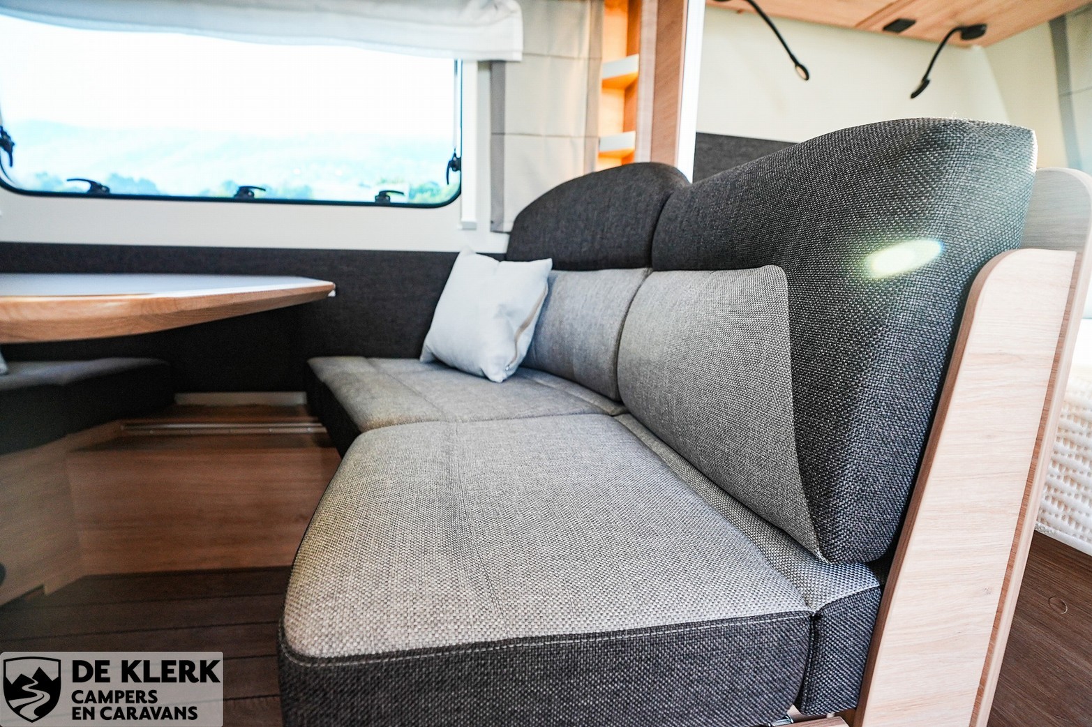 KNAUS SUDWIND 580 QS 60 YEARS Campov