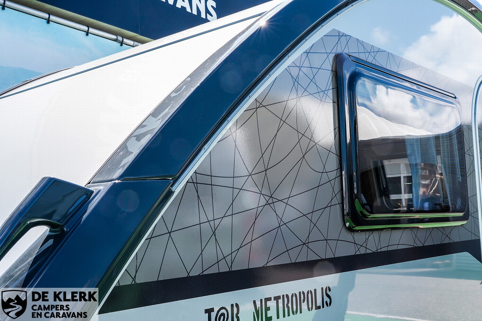 TAB 320 RS Metropolis Christmas Sp