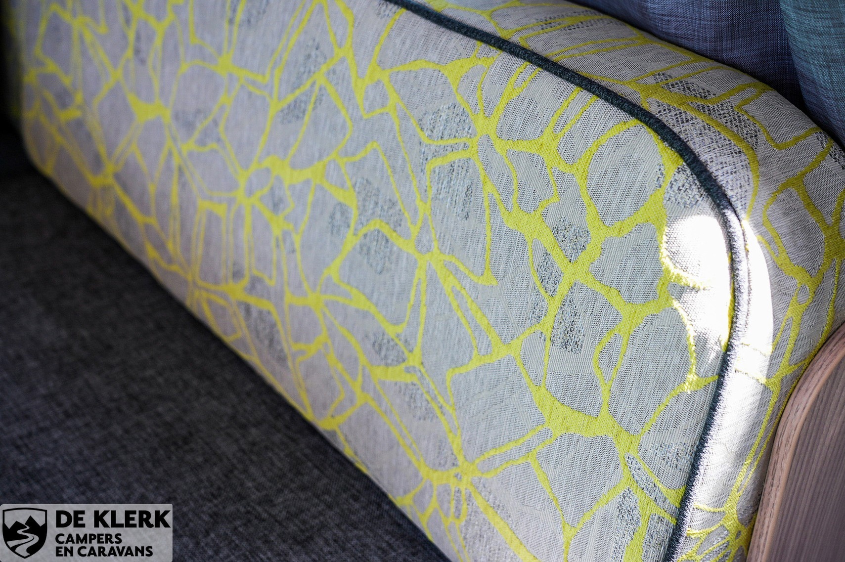 TAB 320 RS Metropolis Christmas Sp