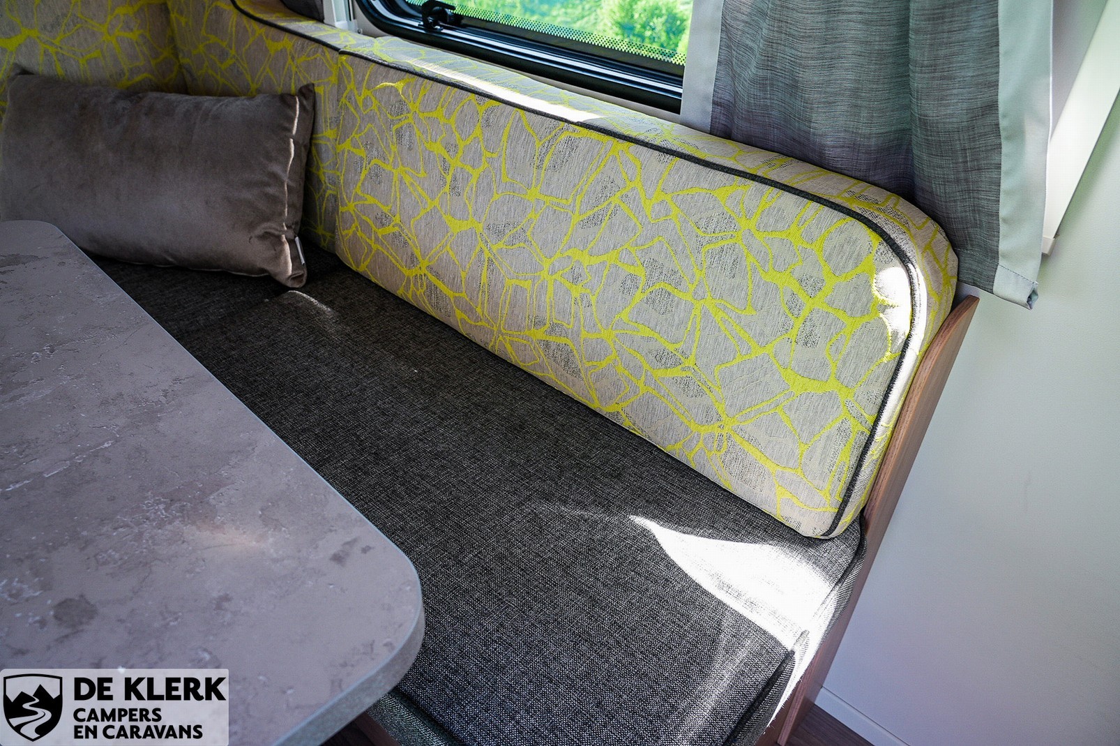 TAB 320 RS Metropolis Christmas Sp